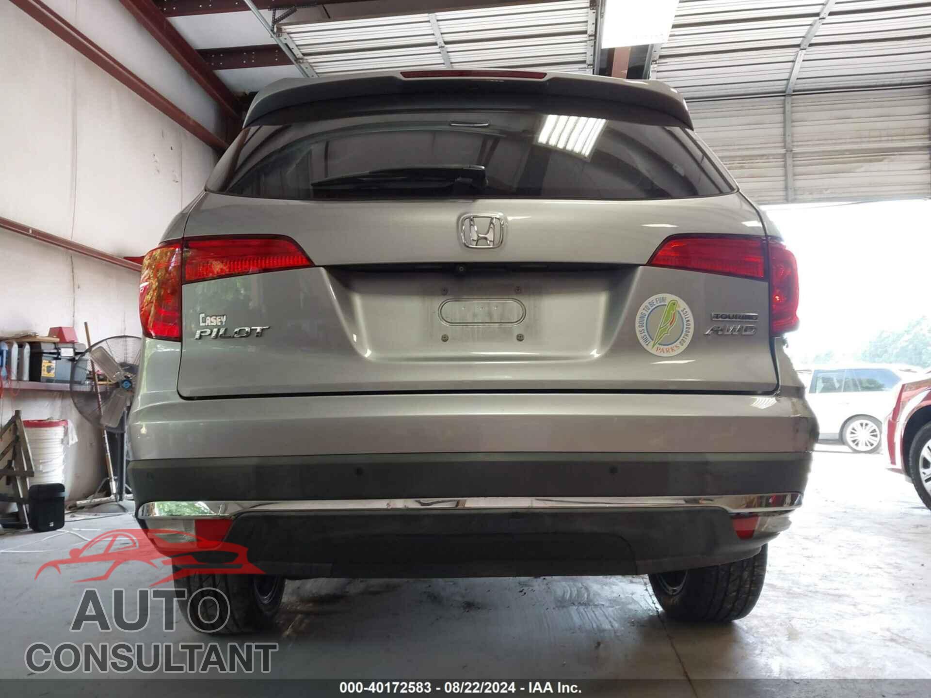 HONDA PILOT 2018 - 5FNYF6H96JB045986