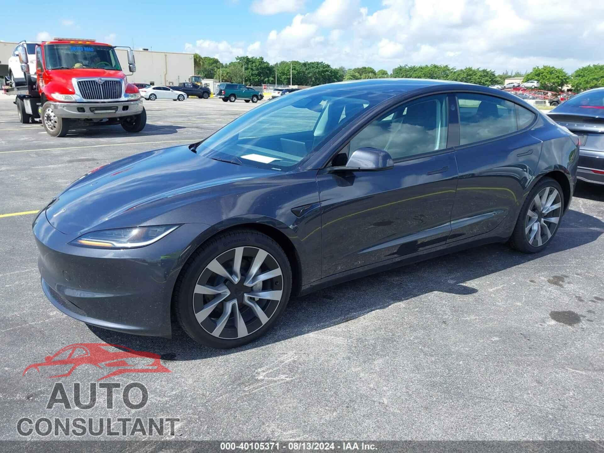 TESLA MODEL 3 2024 - 5YJ3E1EA6RF752130