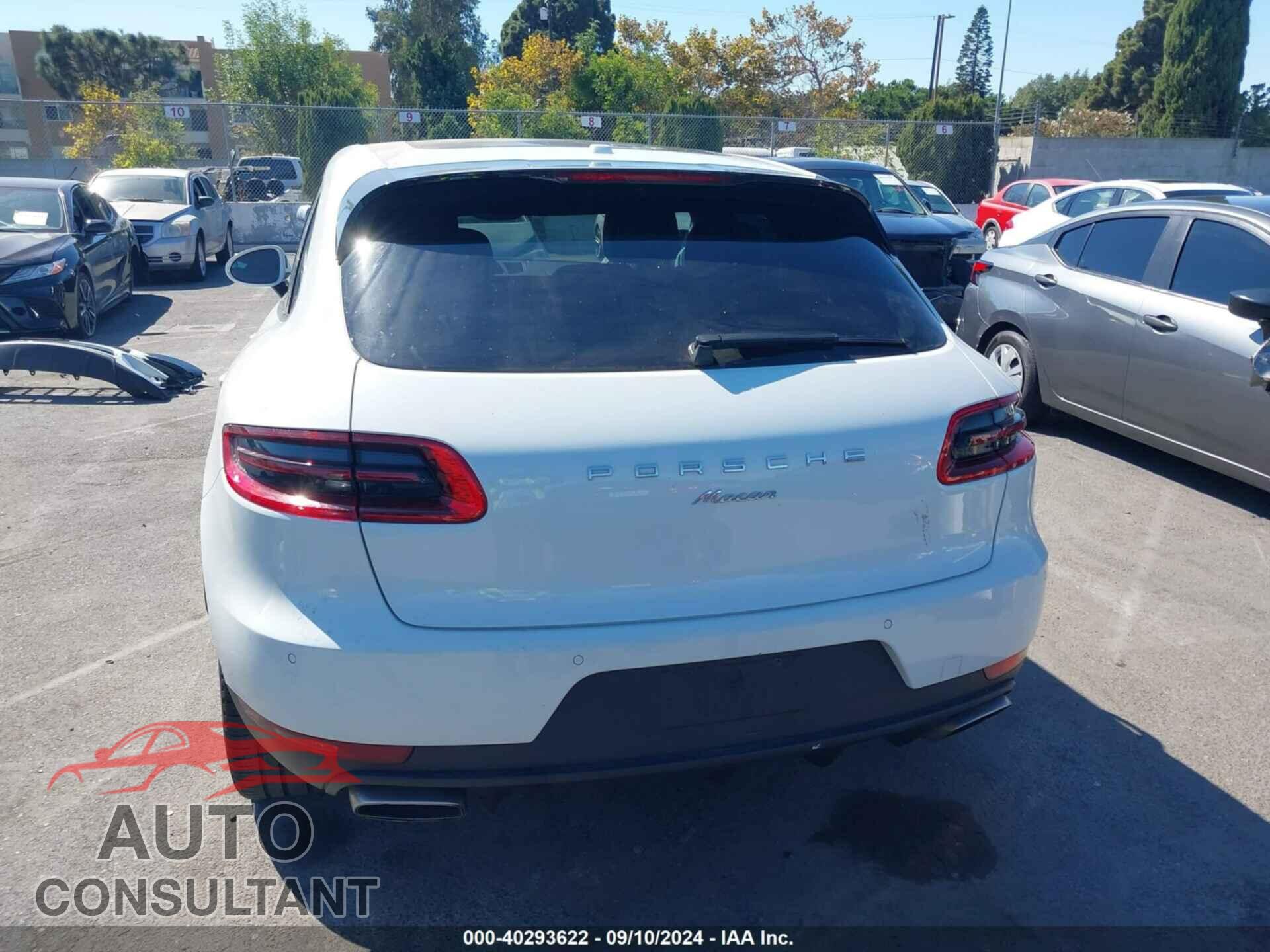 PORSCHE MACAN 2017 - WP1AA2A59HLB01974