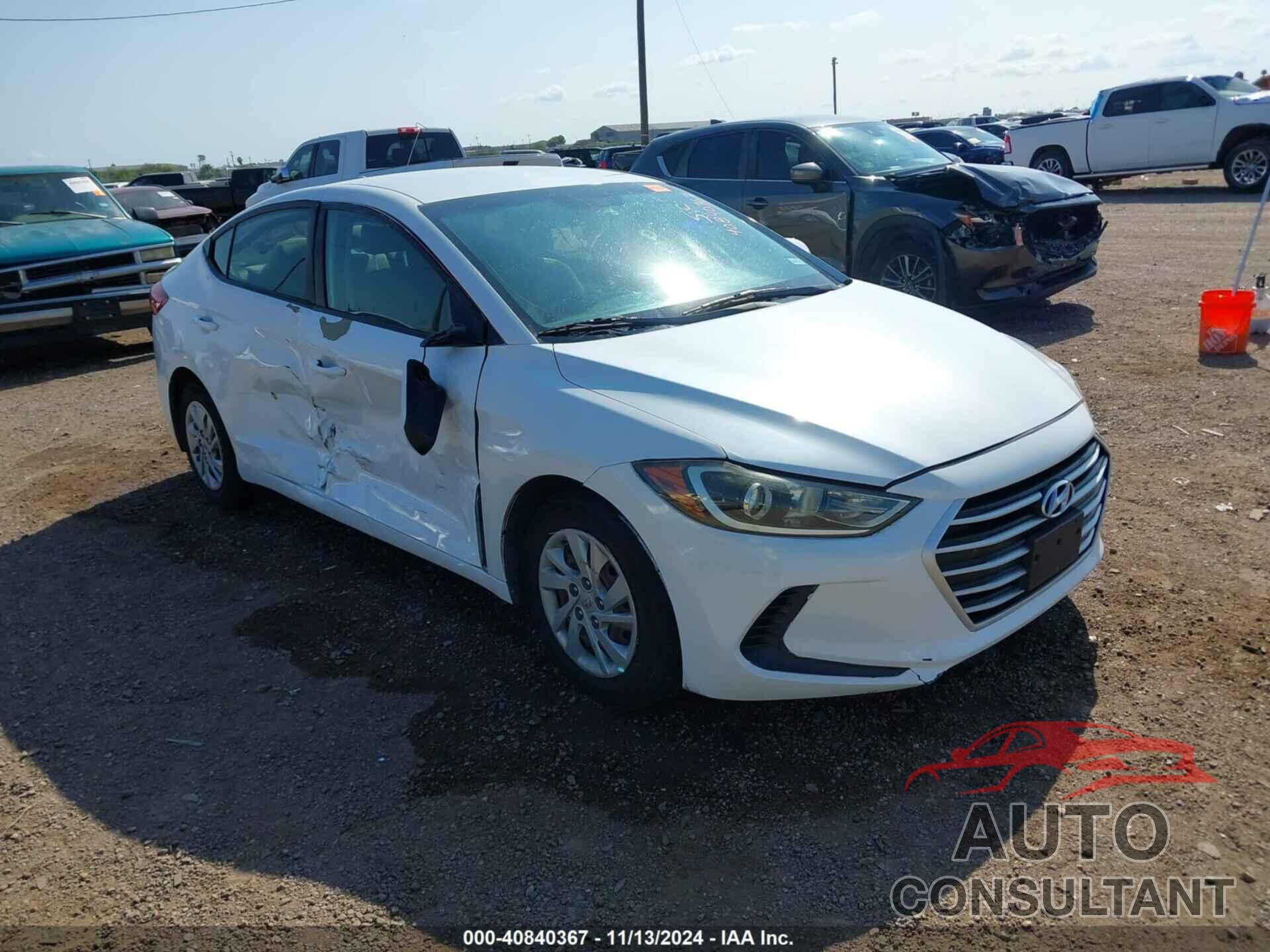 HYUNDAI ELANTRA 2017 - 5NPD74LF0HH173472