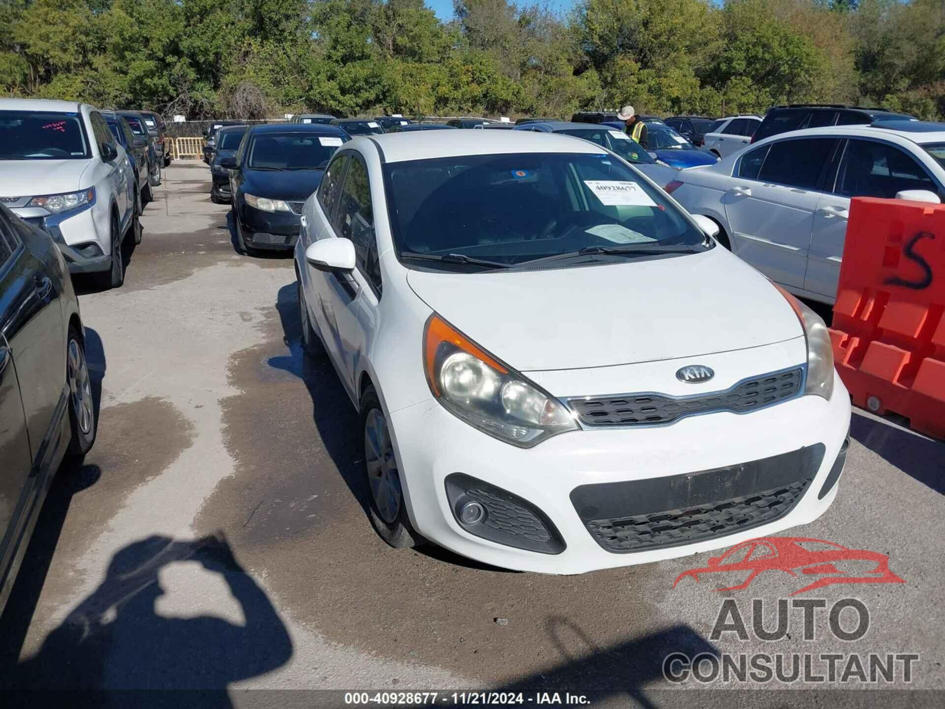 KIA RIO 2013 - KNADN5A36D6177158