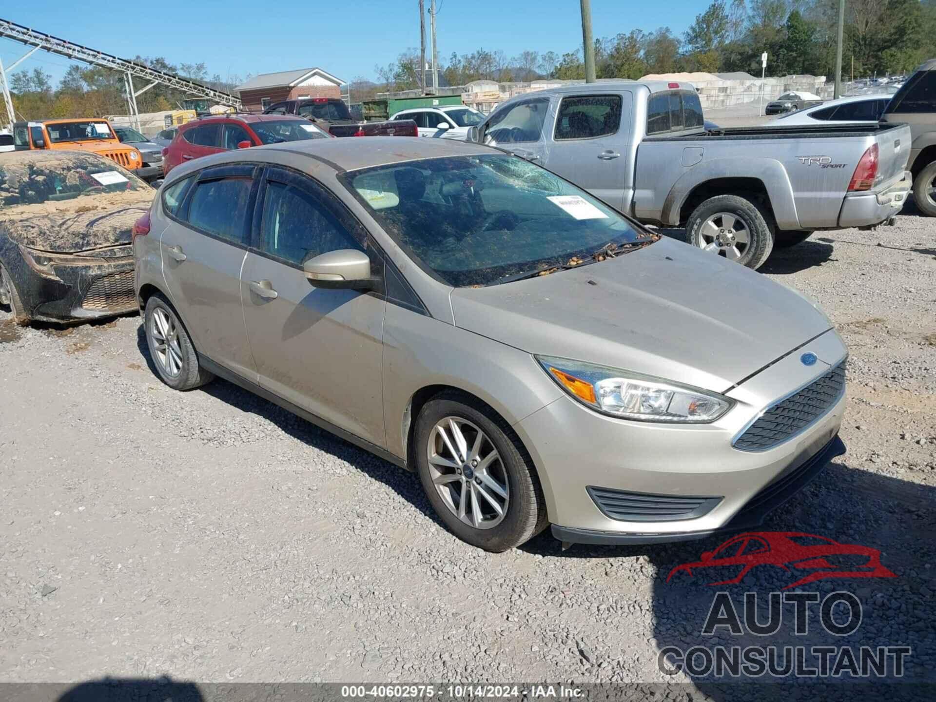 FORD FOCUS 2017 - 1FADP3K28HL208284