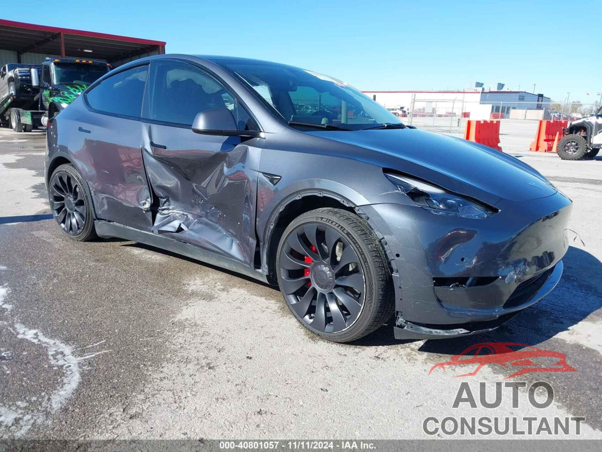 TESLA MODEL Y 2022 - 7SAYGDEF9NF551722