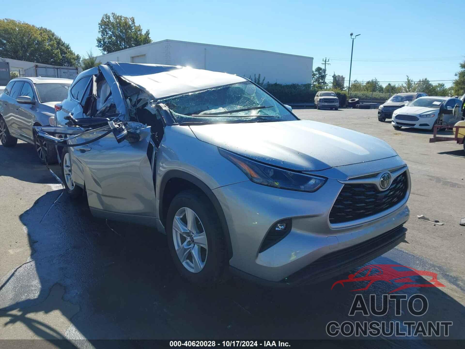 TOYOTA HIGHLANDER 2022 - 5TDZZRAH7NS558227