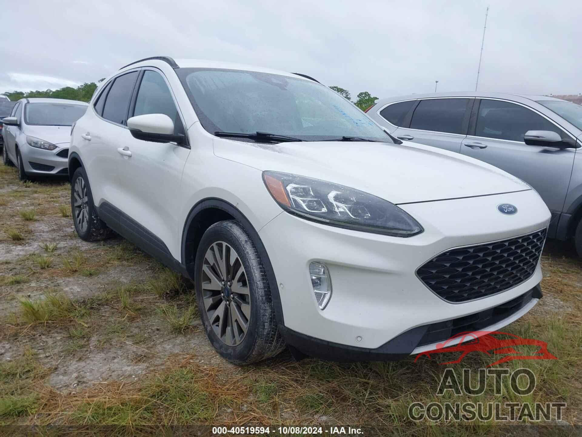 FORD ESCAPE 2020 - 1FMCU9J96LUB17304