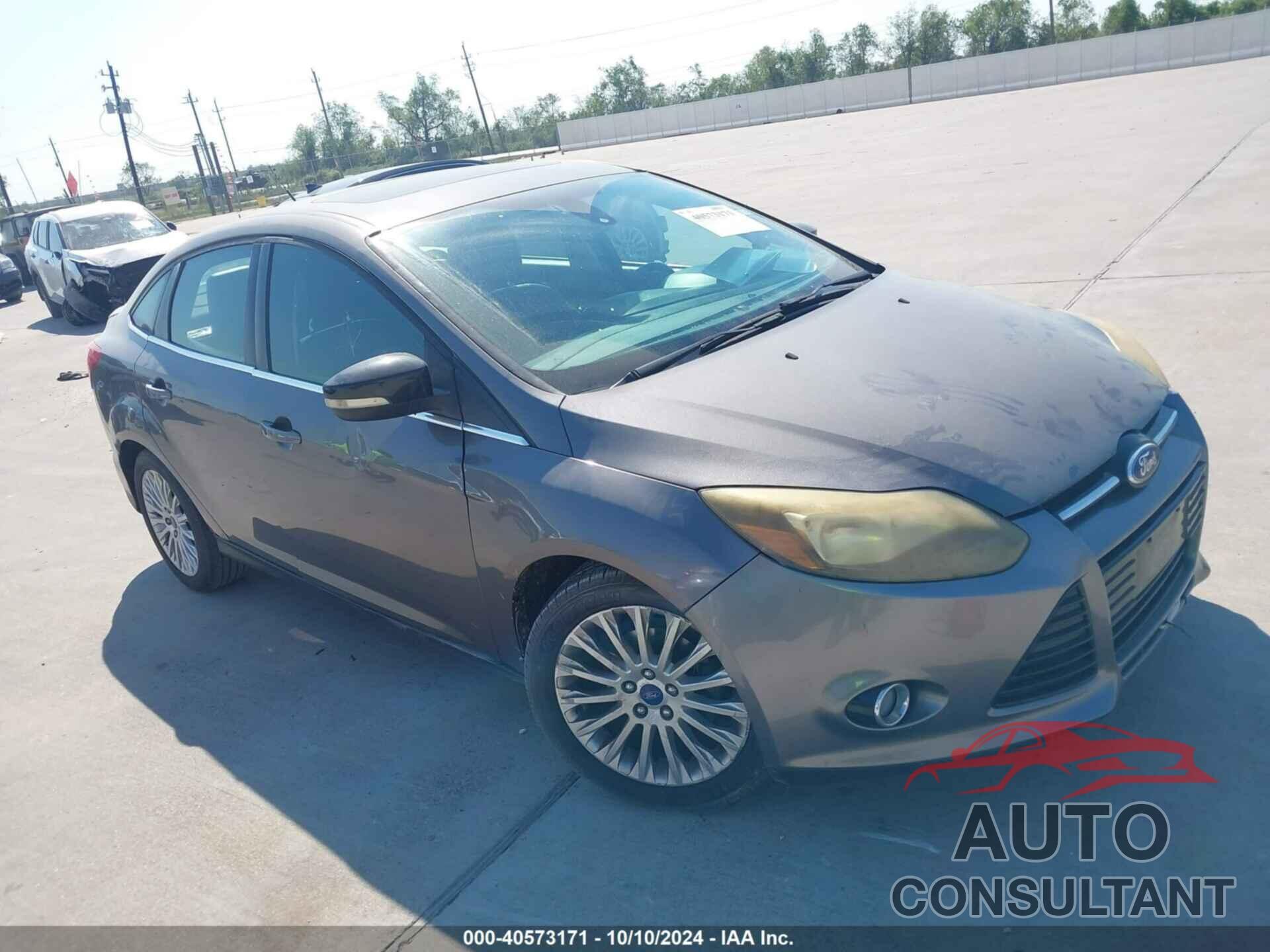 FORD FOCUS 2012 - 1FAHP3J23CL267786