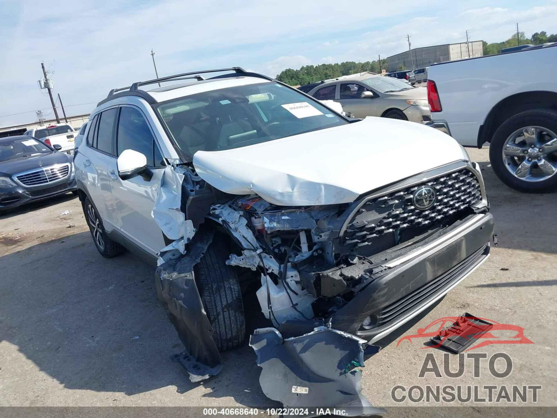 TOYOTA COROLLA CROSS 2022 - 7MUDAAAG0NV005922