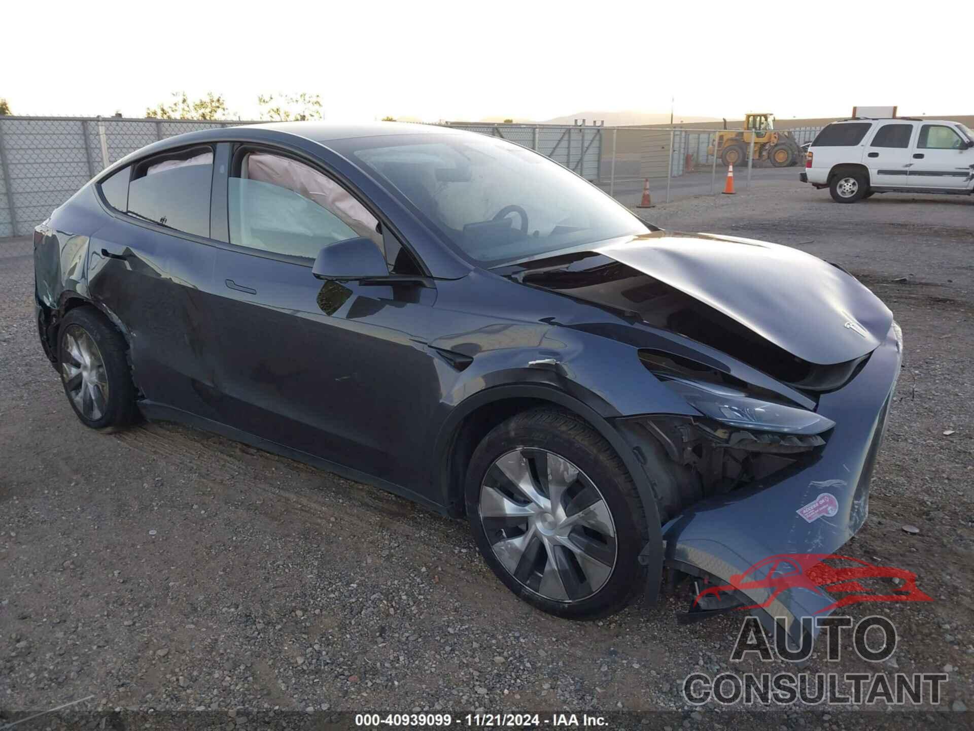 TESLA MODEL Y 2023 - 7SAYGAEE0PF907791