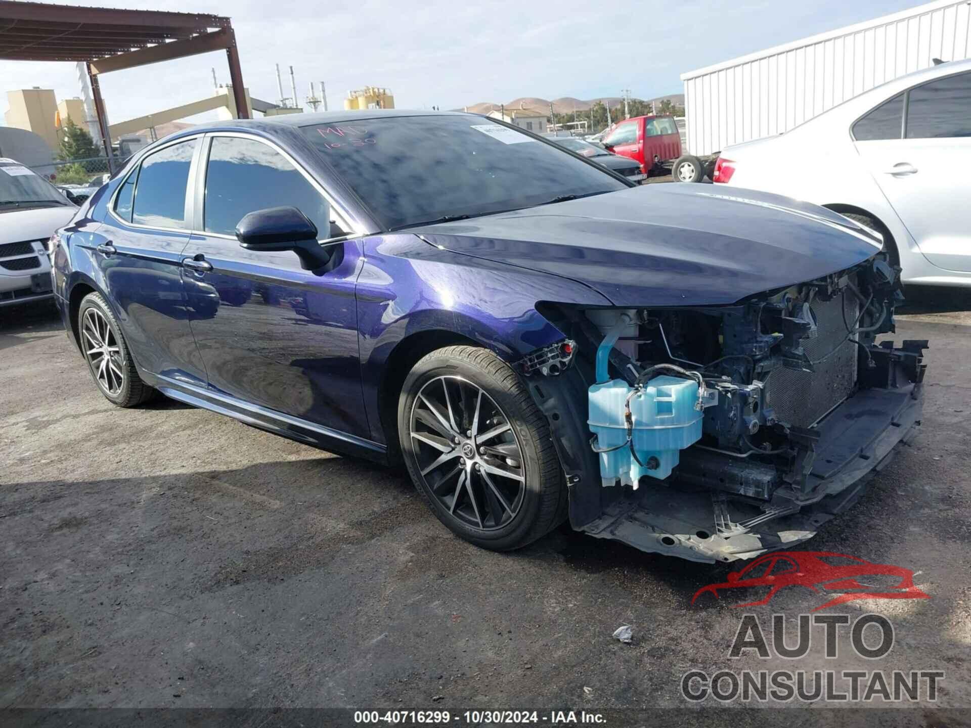 TOYOTA CAMRY 2021 - 4T1G11AK6MU490455