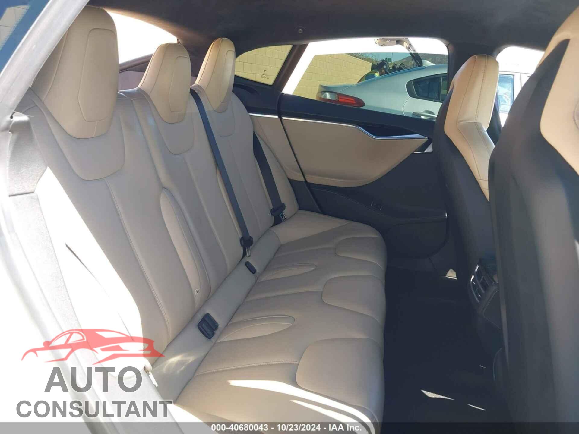 TESLA MODEL S 2015 - 5YJSA1E2XFF107833