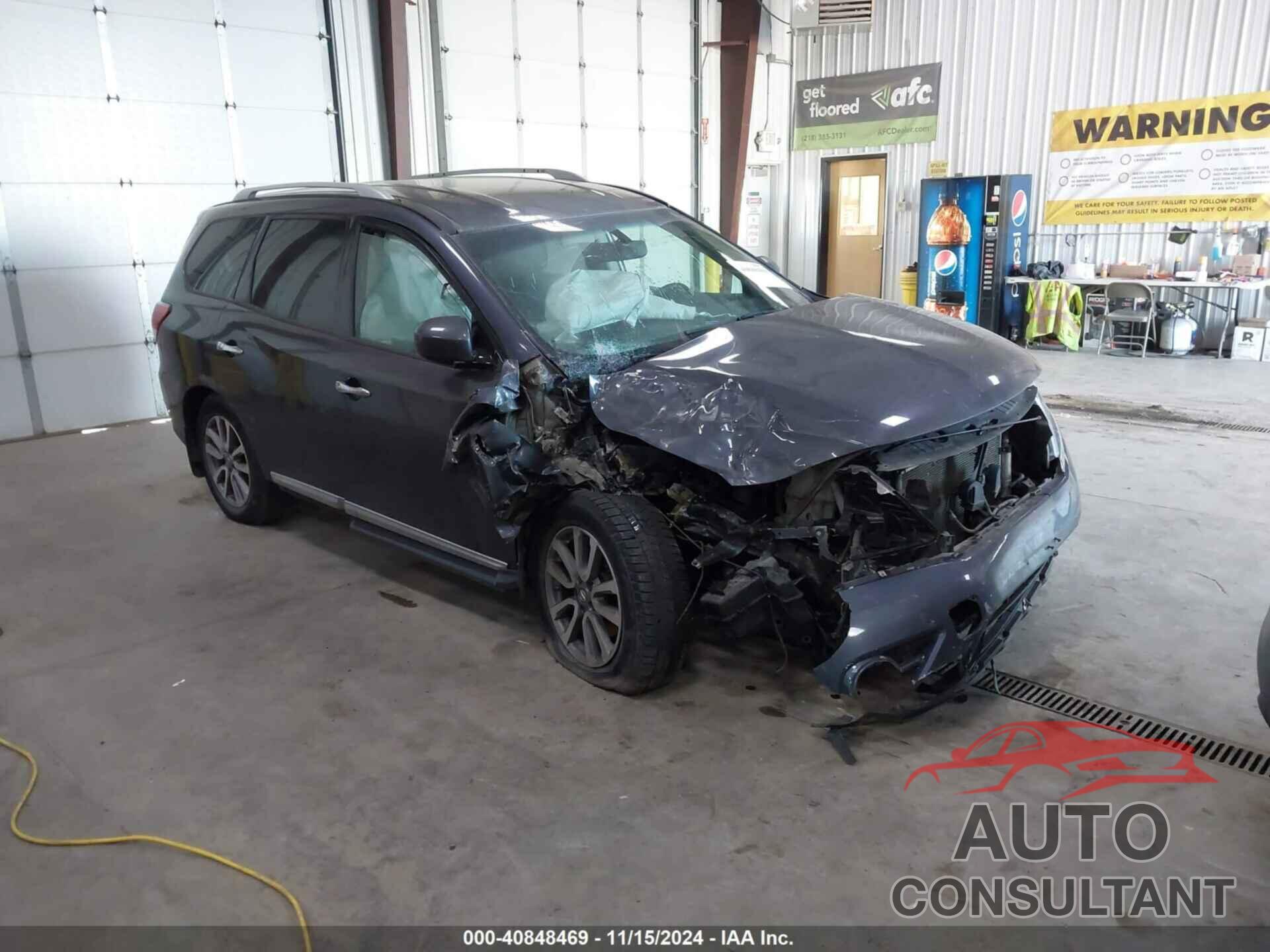 NISSAN PATHFINDER 2014 - 5N1AR2MM0EC647213