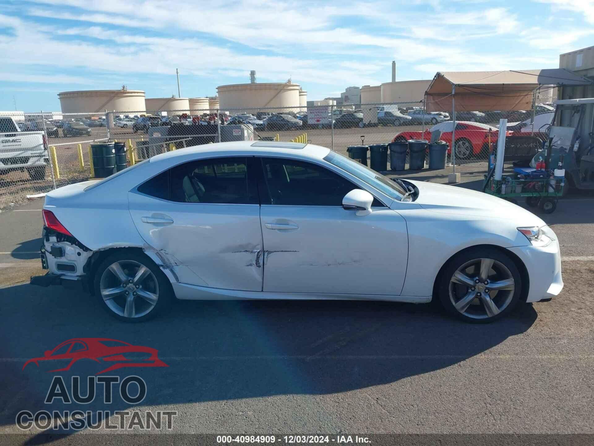 LEXUS IS 350 2014 - JTHBE1D22E5011814