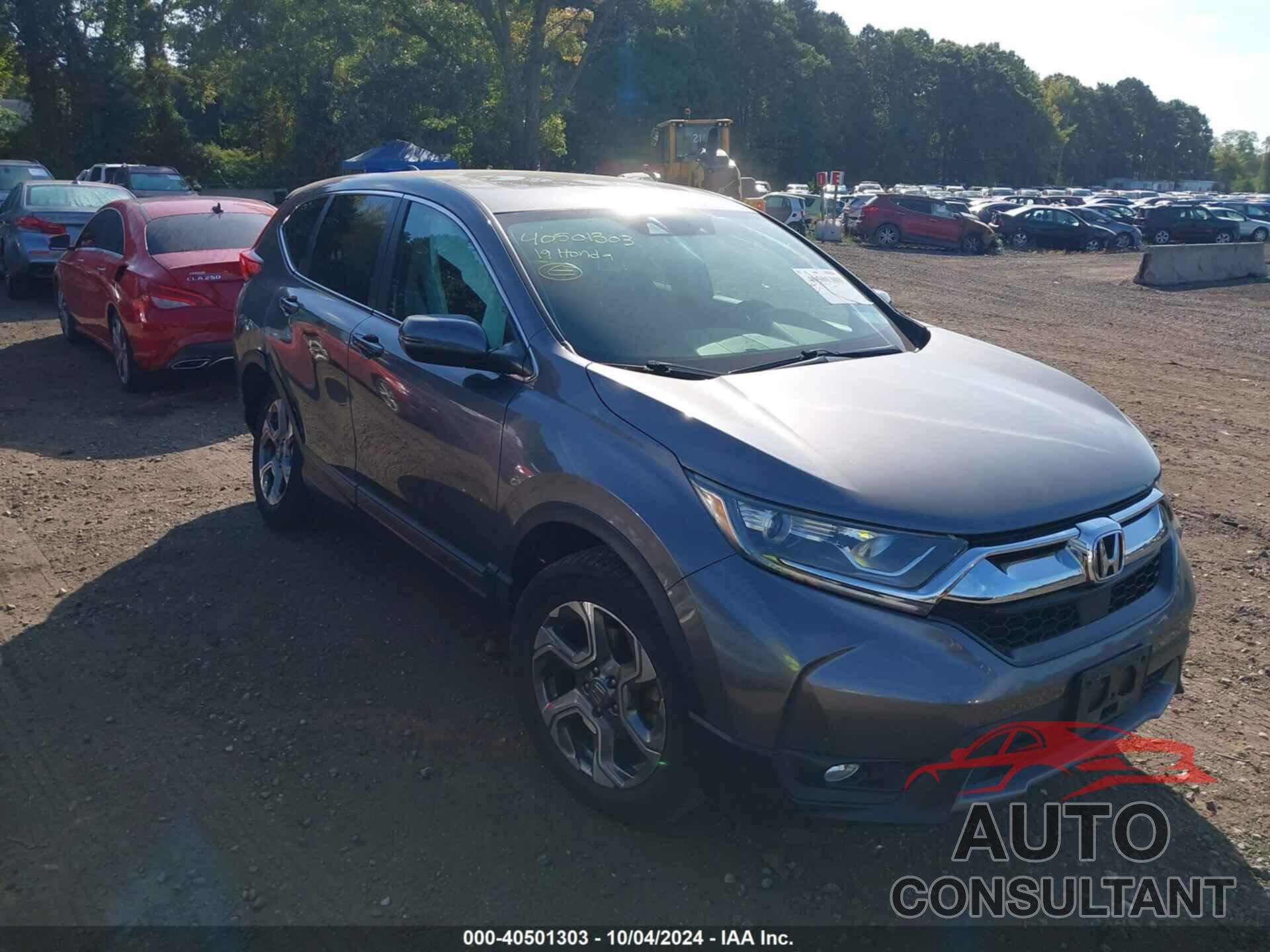 HONDA CR-V 2019 - JHLRW2H55KX000784