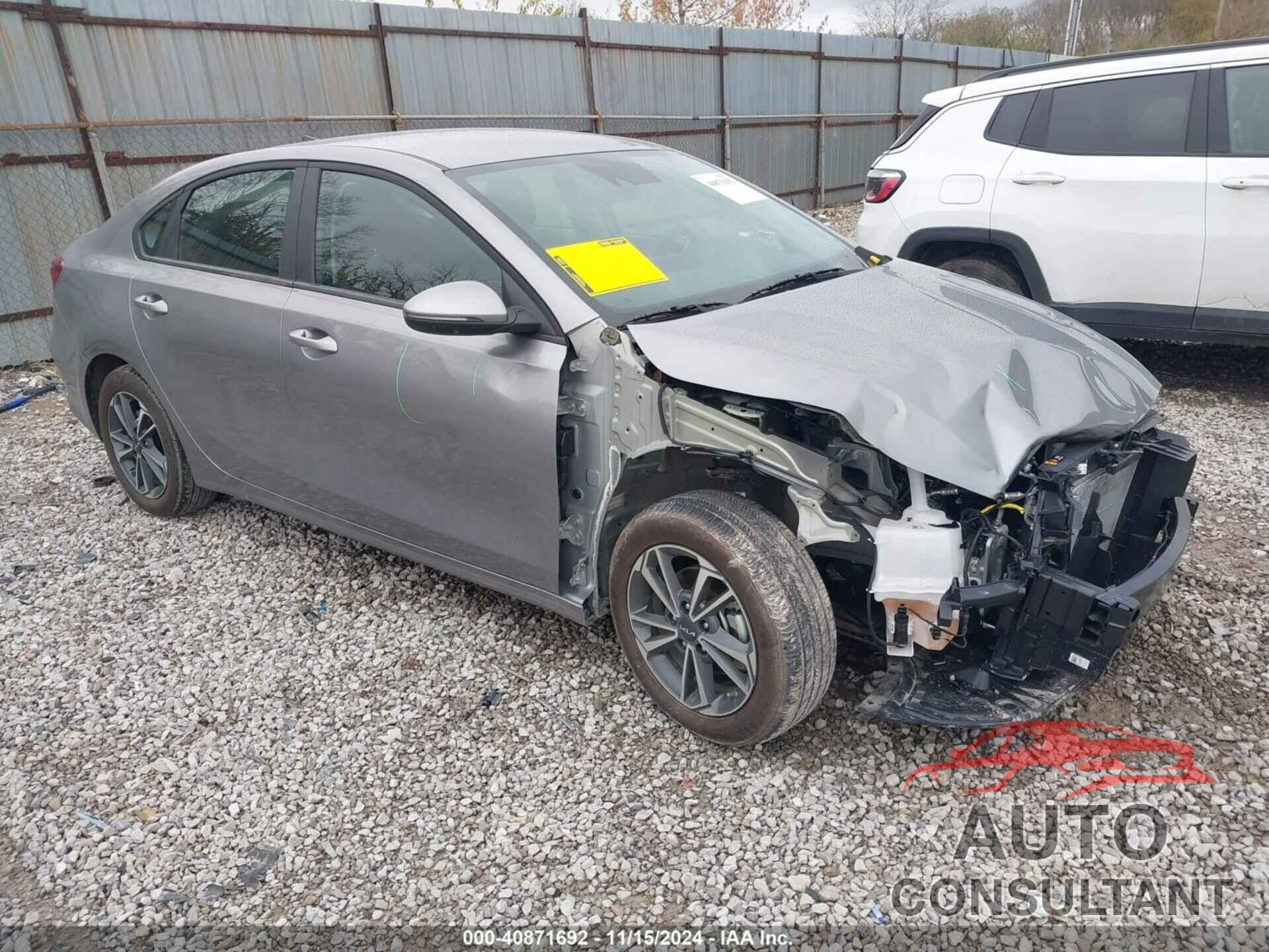 KIA FORTE 2024 - 3KPF24ADXRE778145