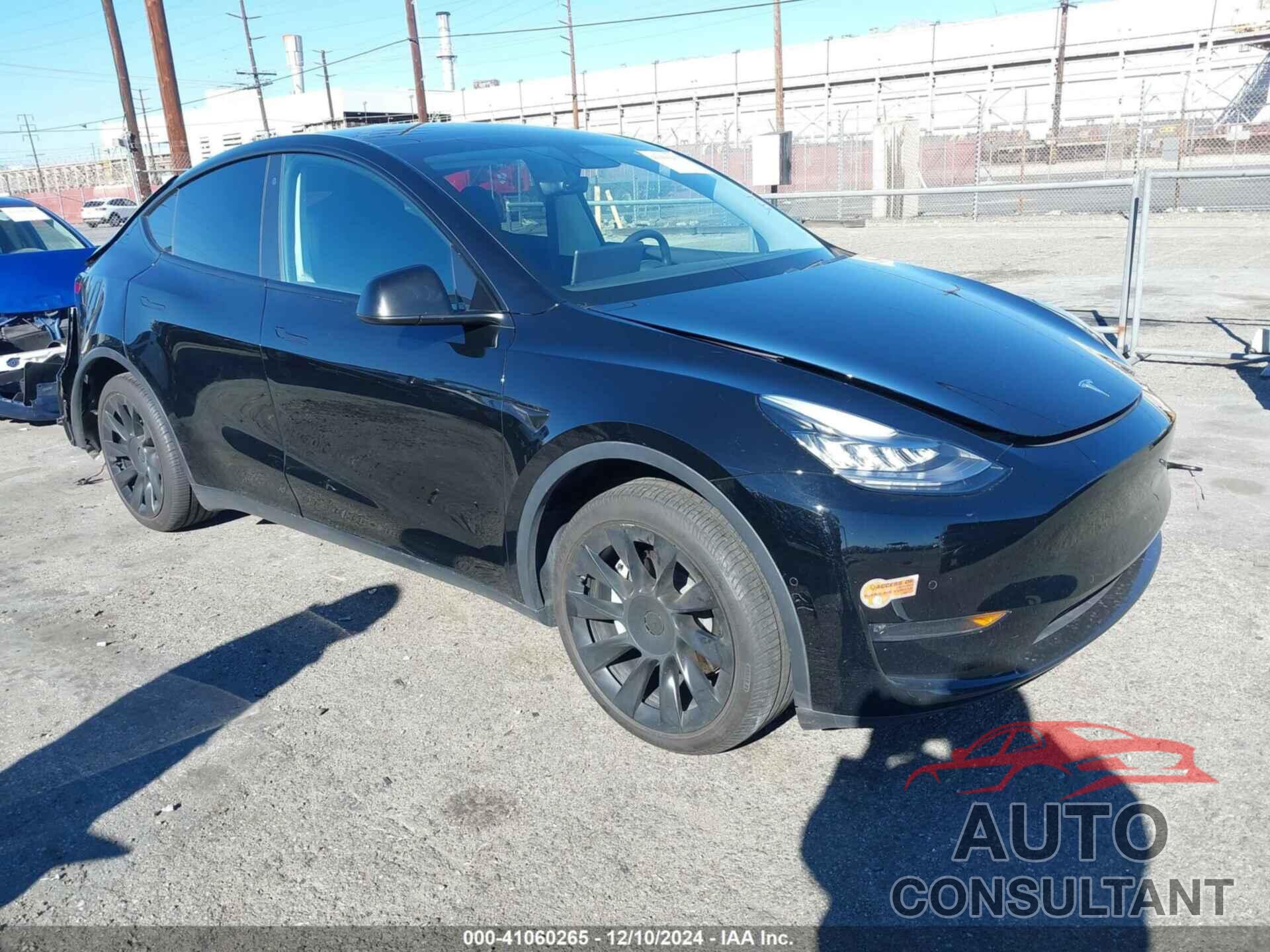 TESLA MODEL Y 2020 - 5YJYGDEE4LF052263