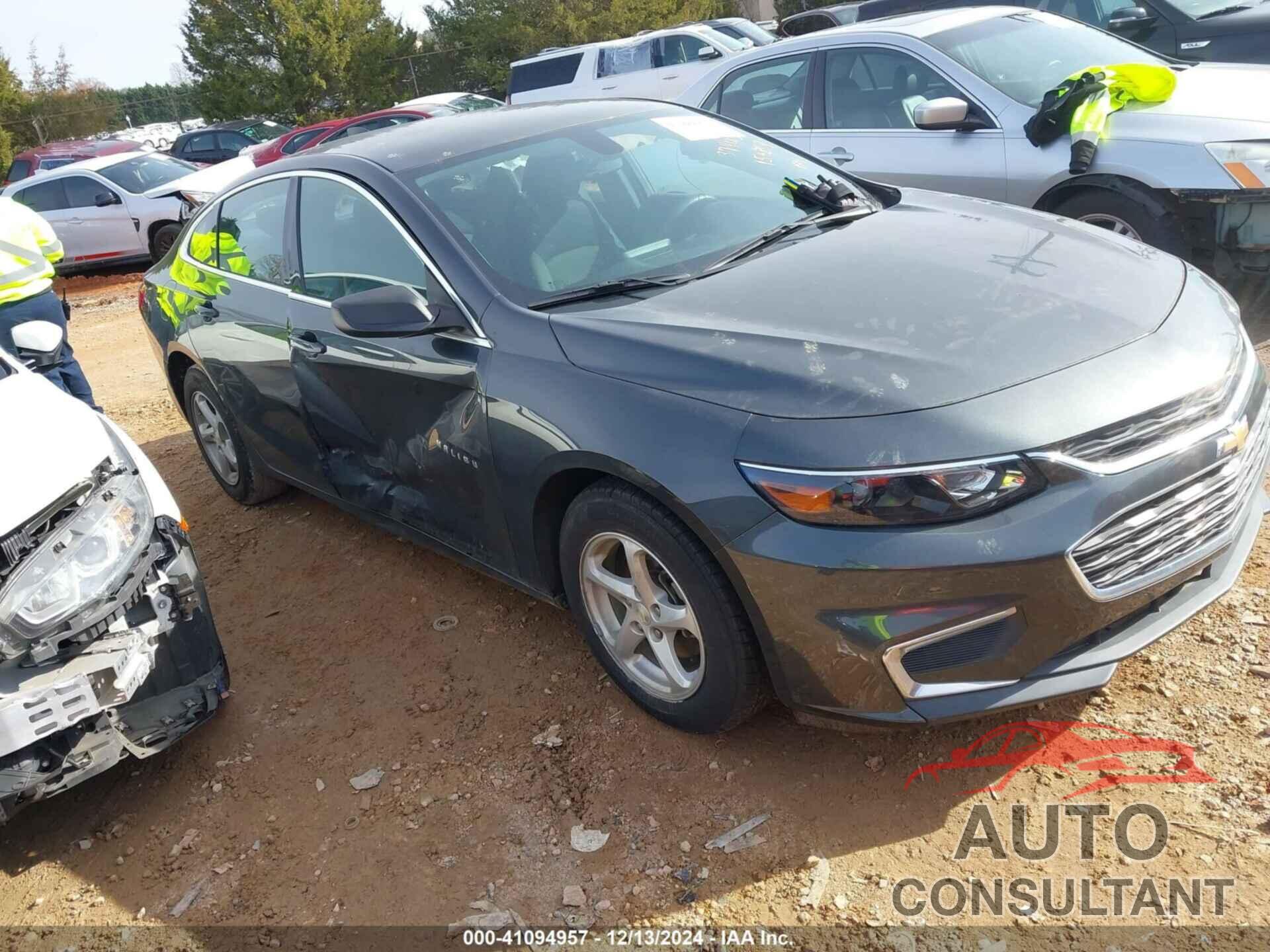 CHEVROLET MALIBU 2017 - 1G1ZB5ST8HF154849