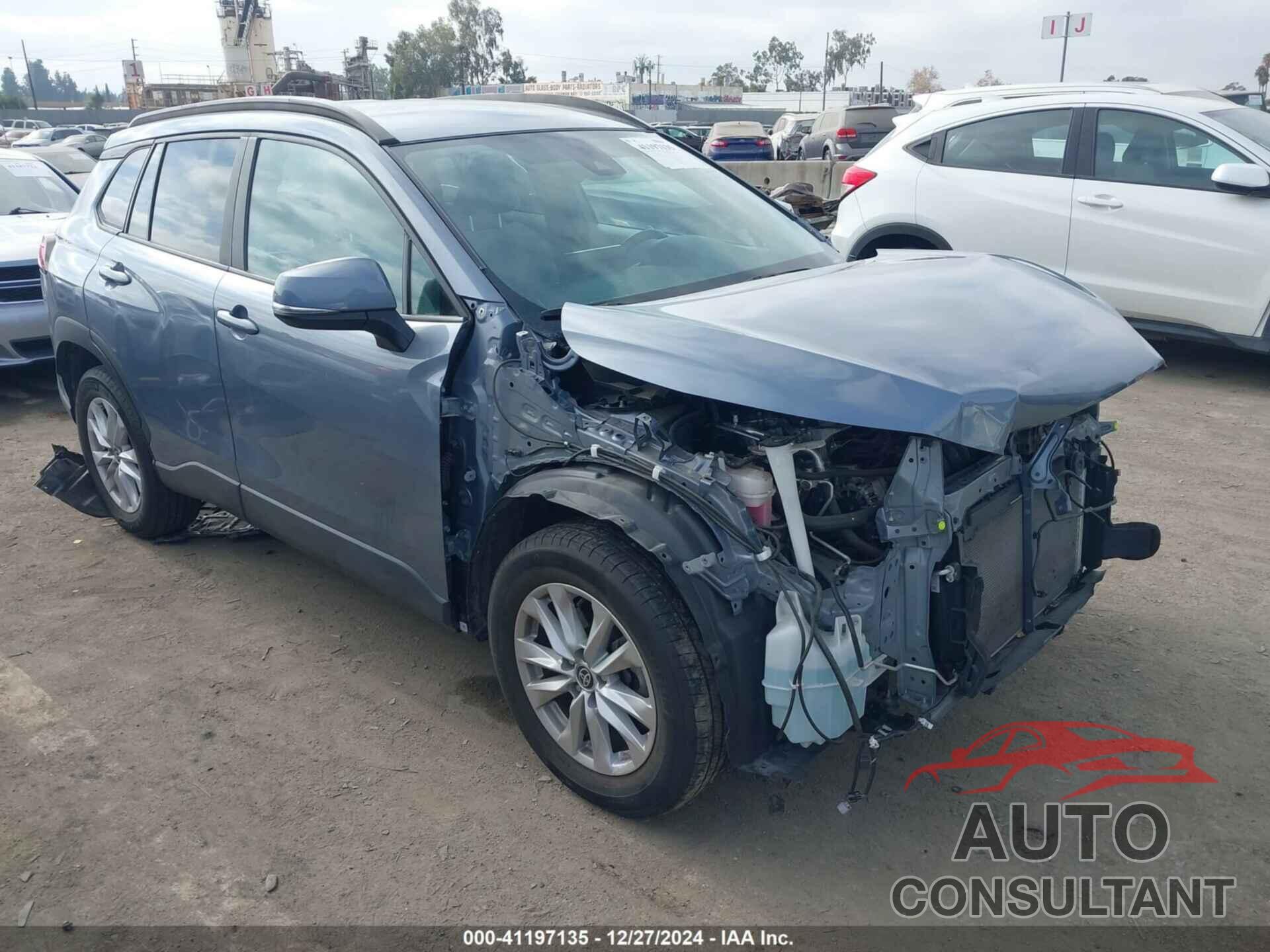 TOYOTA COROLLA CROSS 2022 - 7MUCAABG0NV012640