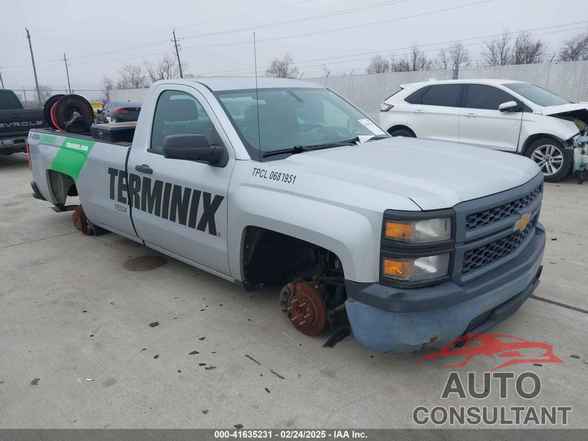 CHEVROLET SILVERADO 1500 2015 - 1GCNCPEHXFZ259586