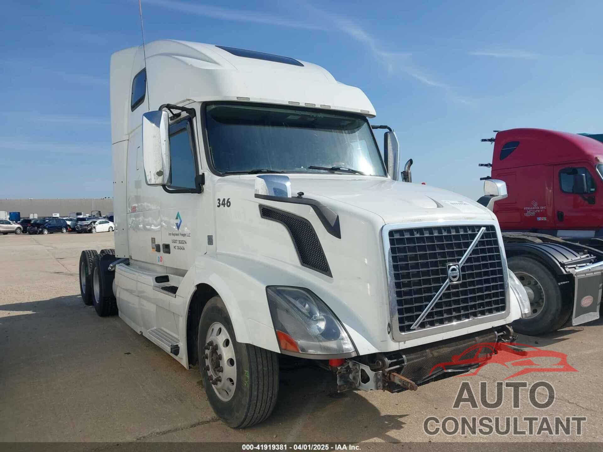 VOLVO VN 2016 - 4V4NC9EHXGN958600