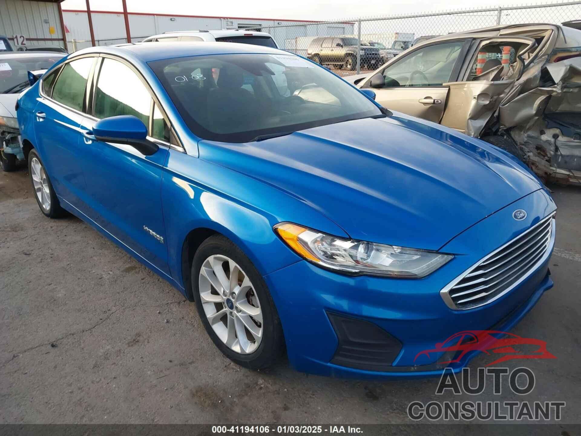 FORD FUSION HYBRID 2019 - 3FA6P0LU3KR108884