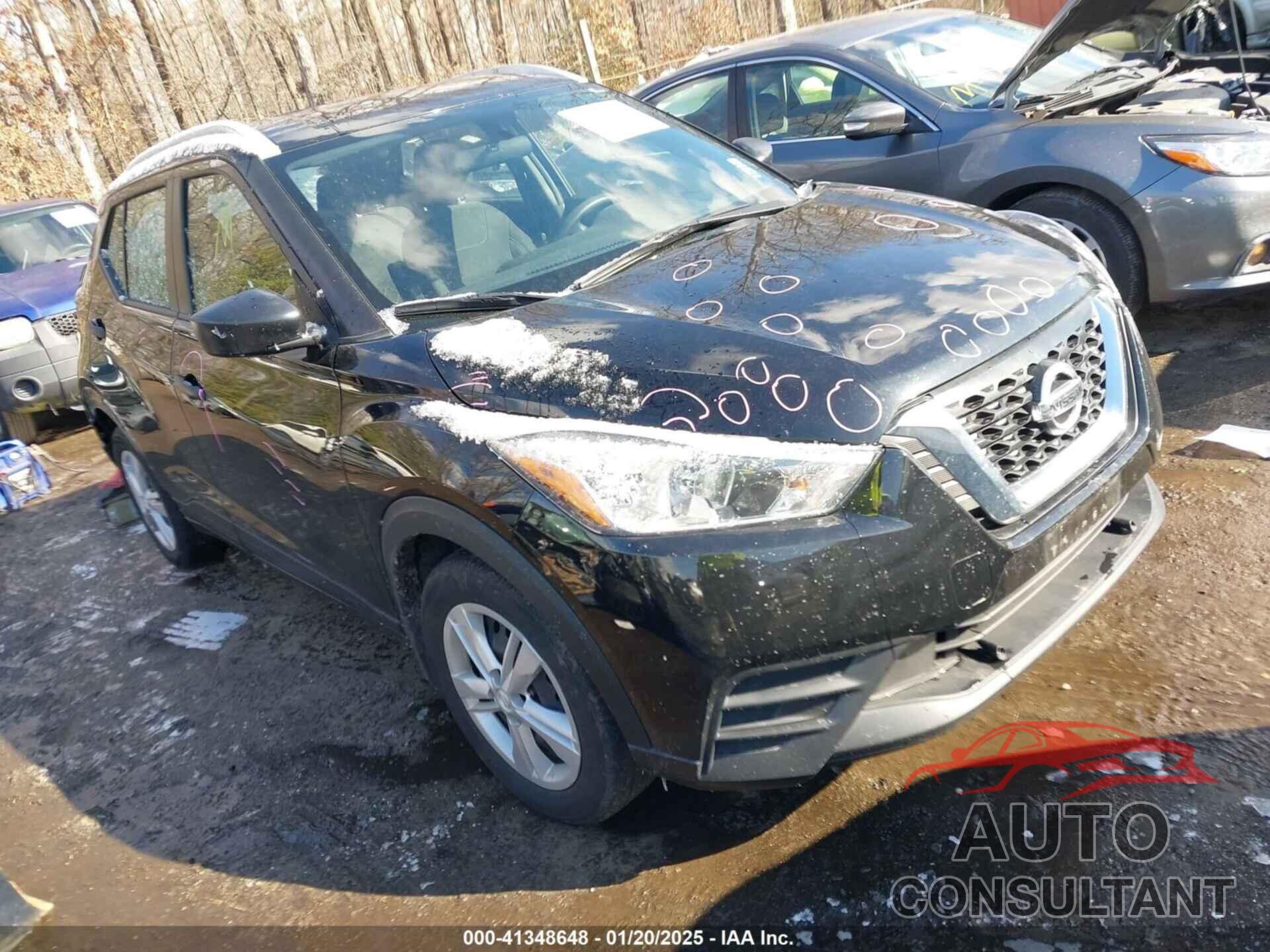 NISSAN KICKS 2018 - 3N1CP5CU6JL537886