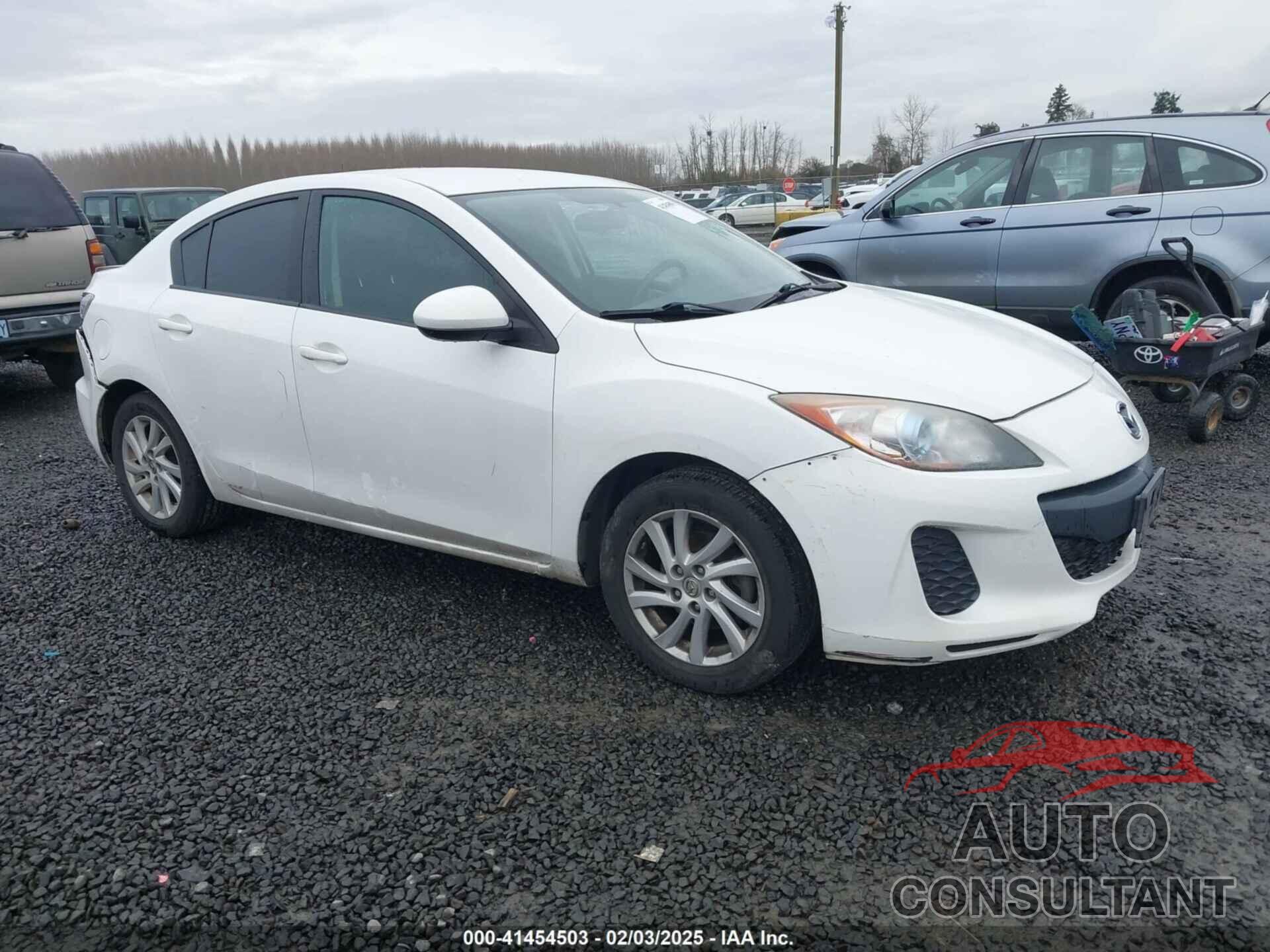 MAZDA MAZDA3 2012 - JM1BL1V85C1619017