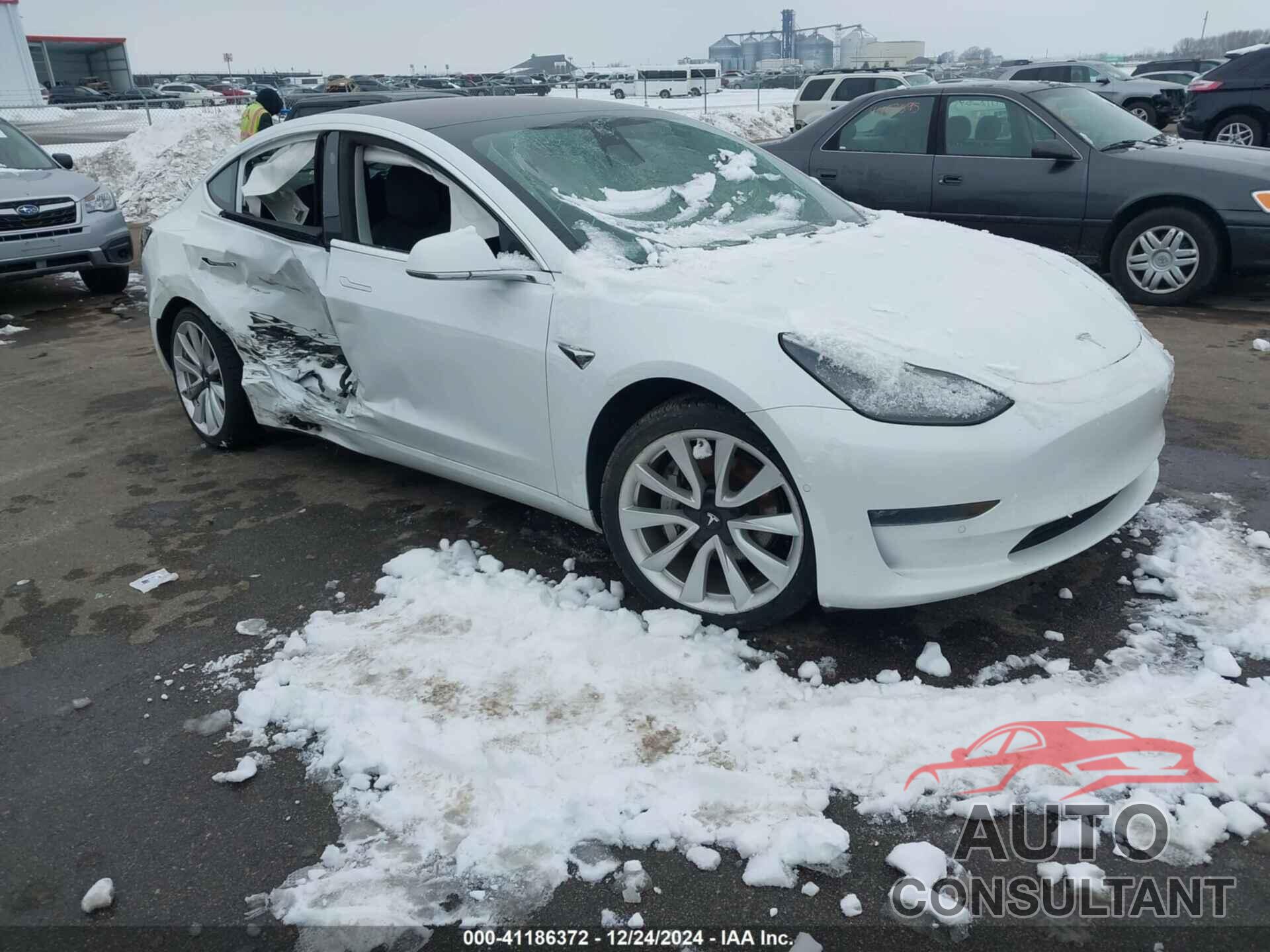 TESLA MODEL 3 2018 - 5YJ3E1EB2JF089006