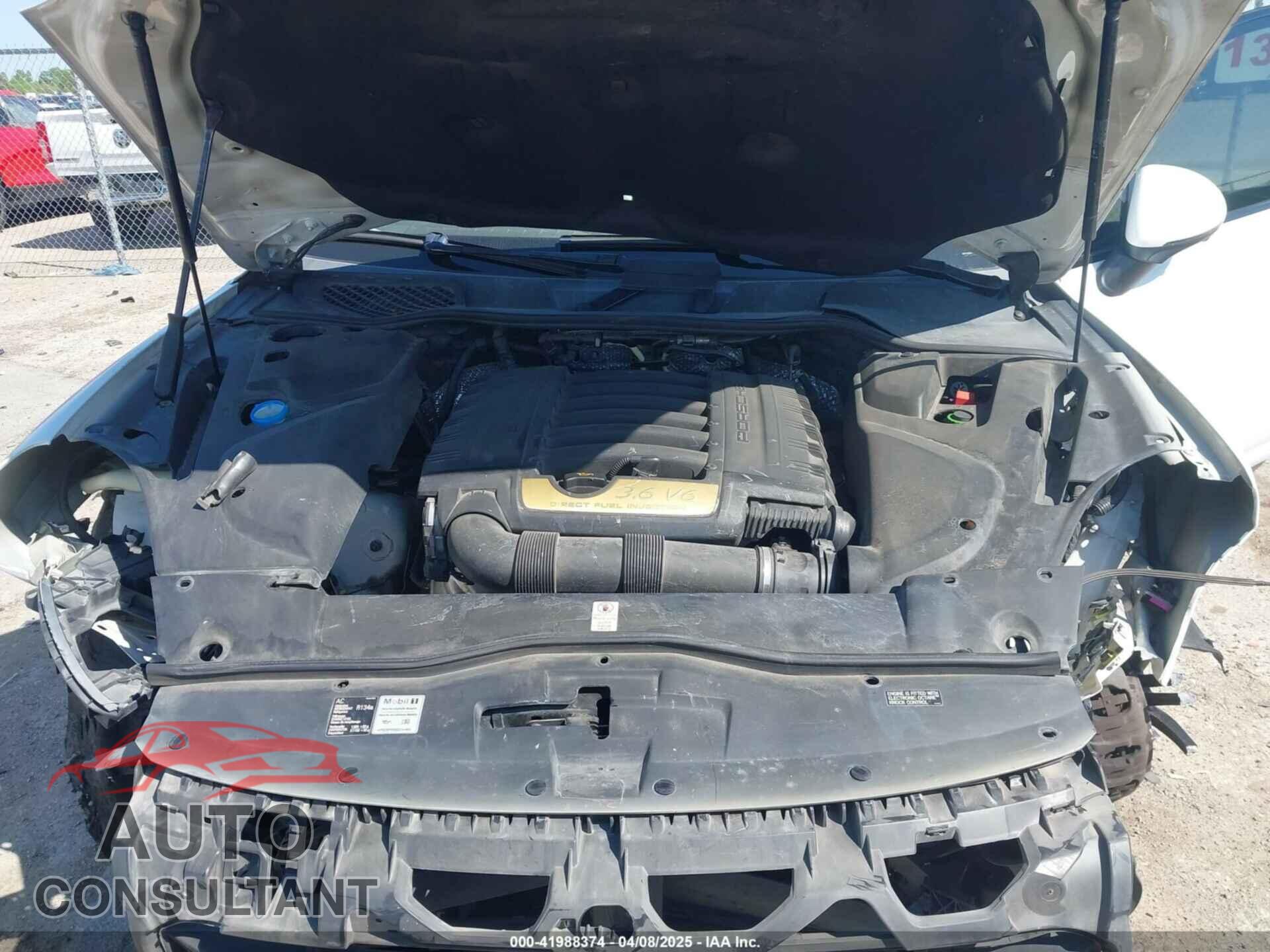 PORSCHE CAYENNE 2016 - WP1AA2A29GLA04374