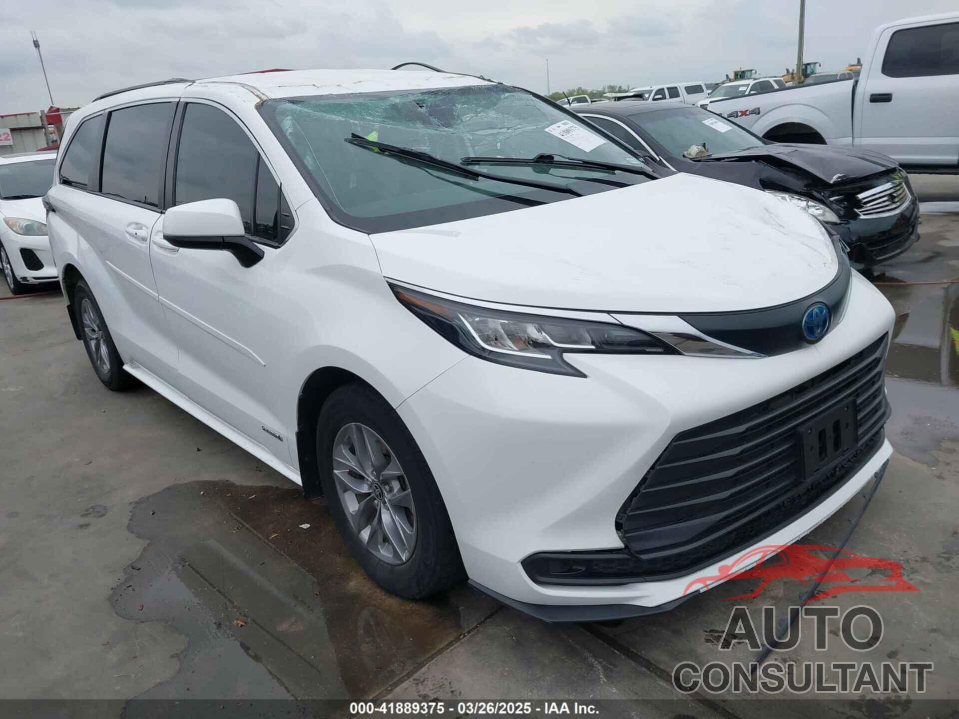 TOYOTA SIENNA 2021 - 5TDKRKEC9MS056647