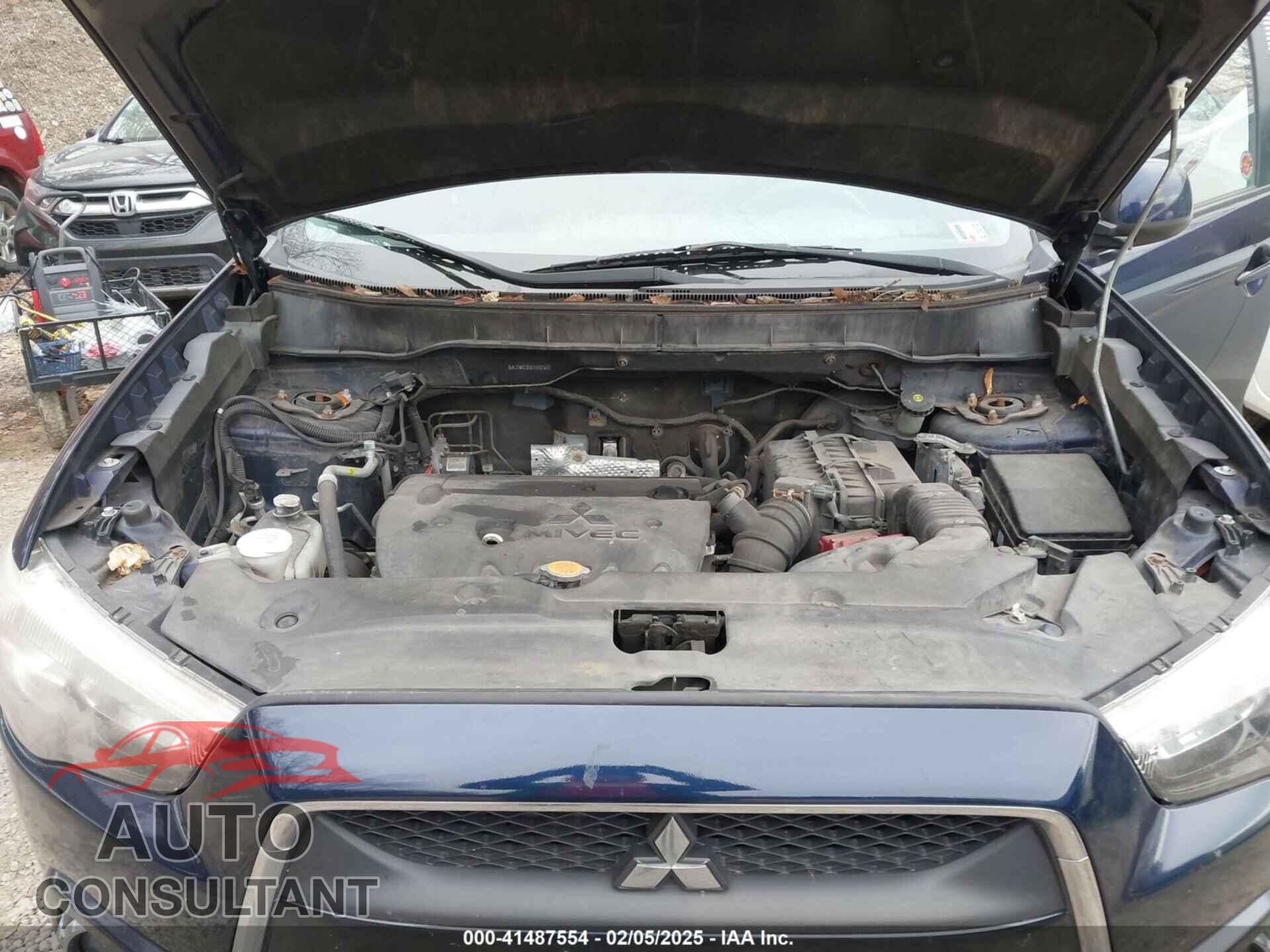 MITSUBISHI OUTLANDER 2012 - JA4AR4AU9C0010060