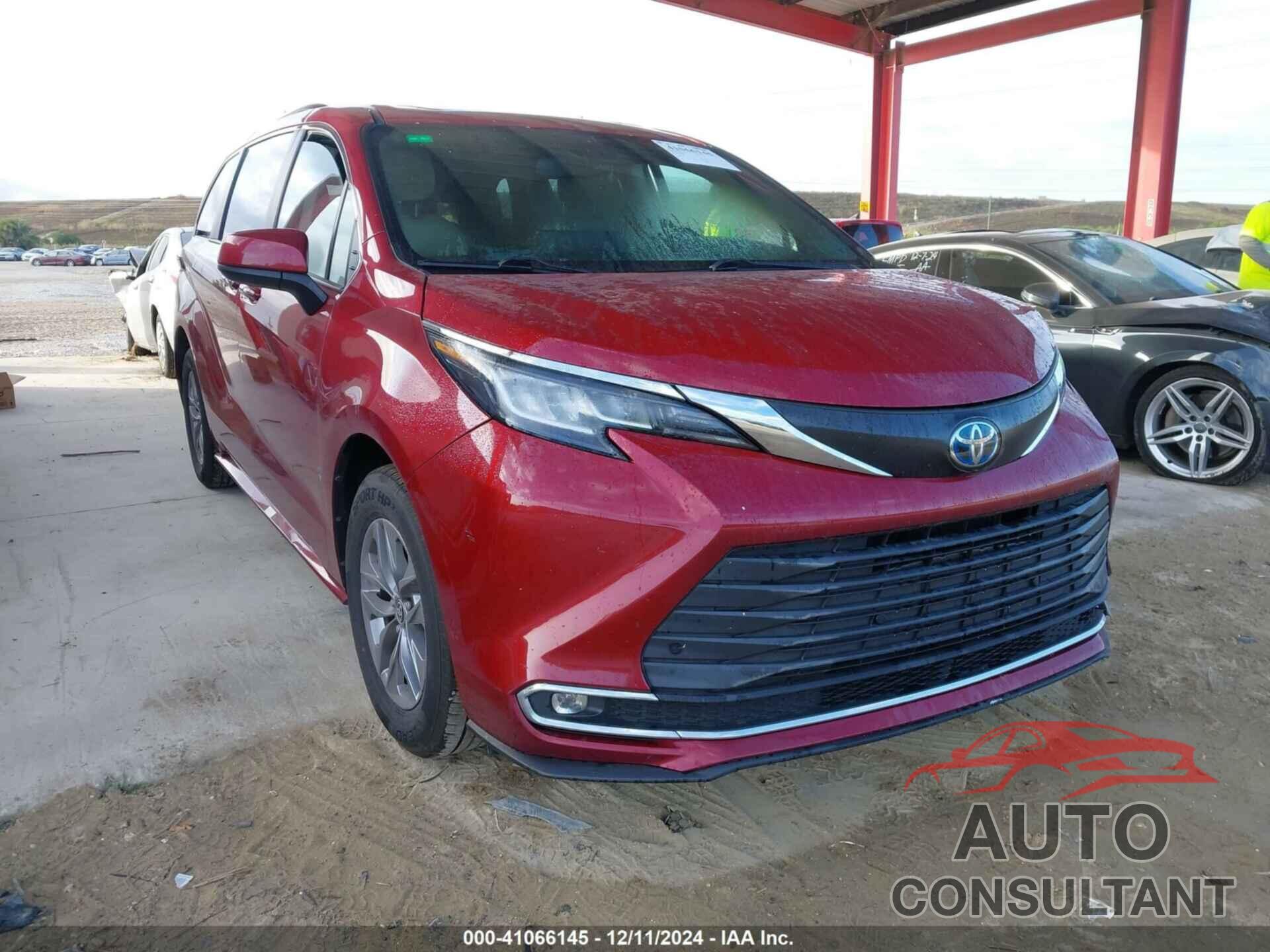 TOYOTA SIENNA 2022 - 5TDYRKEC1NS099794