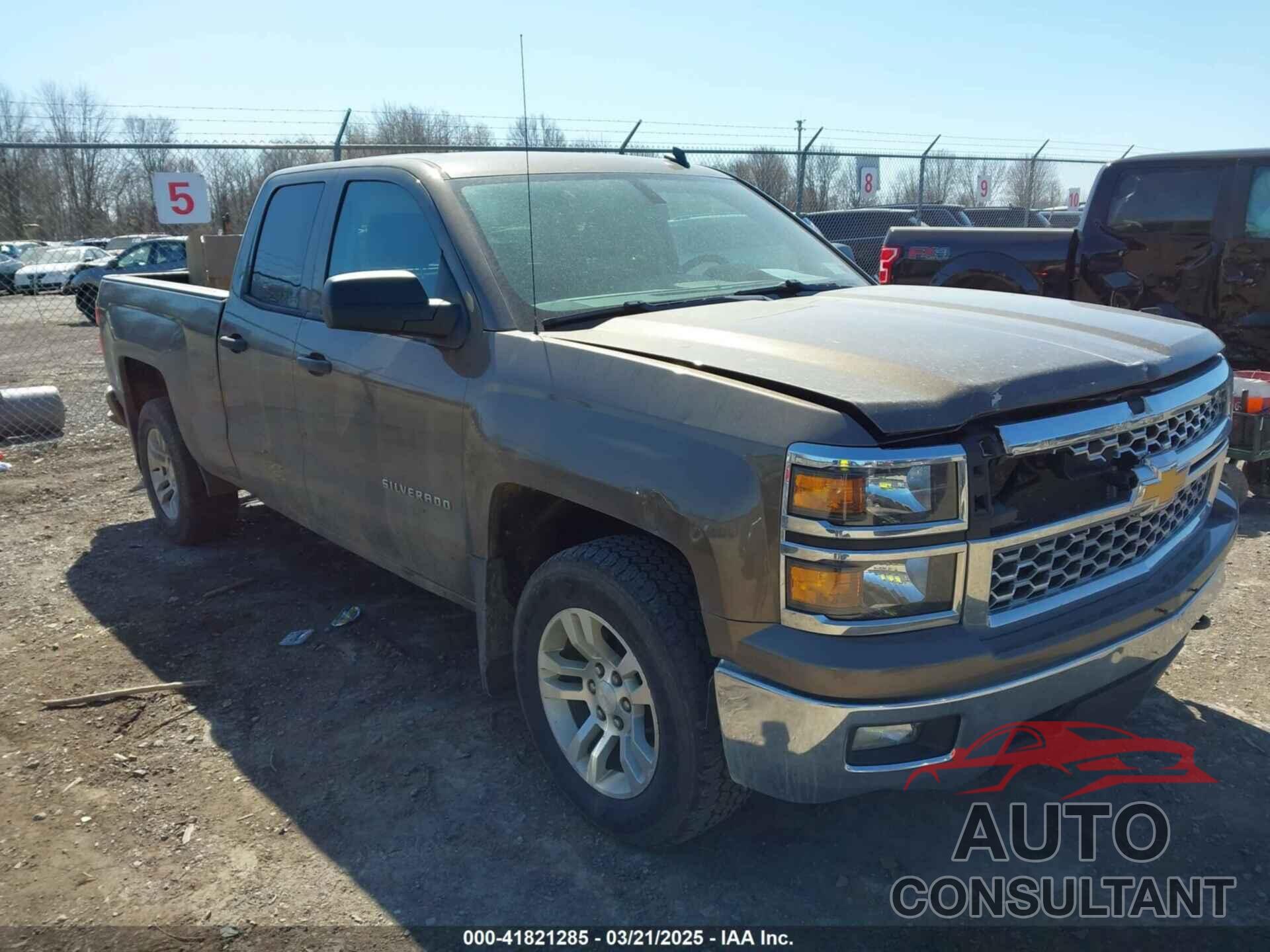 CHEVROLET SILVERADO 1500 2014 - 1GCVKREC2EZ245523