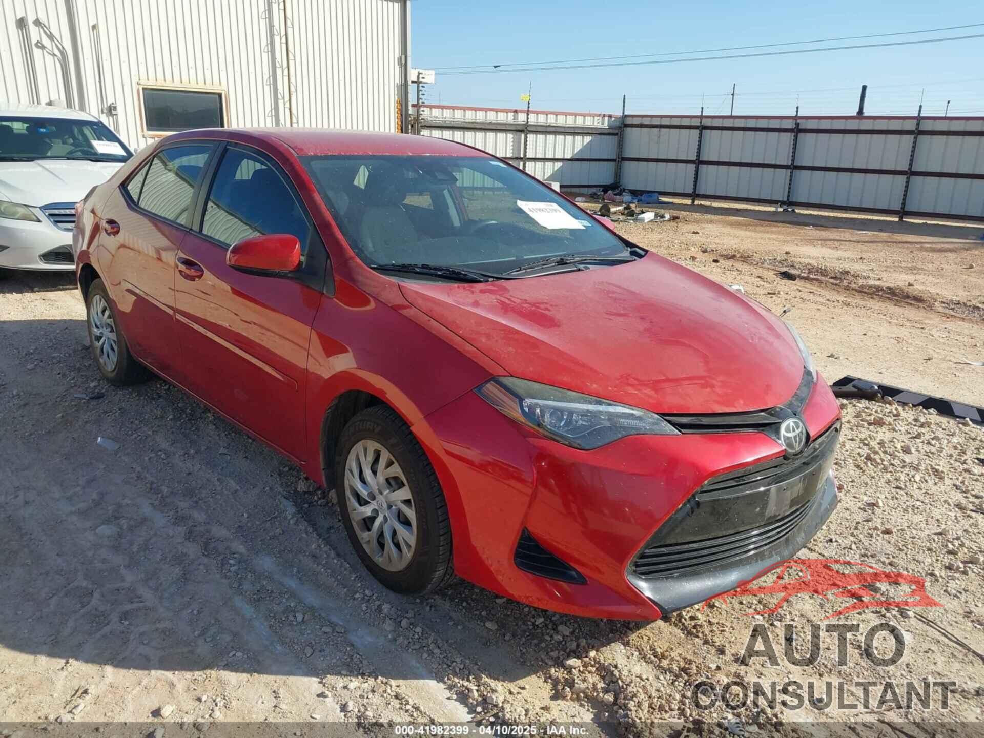 TOYOTA COROLLA 2018 - 5YFBURHE9JP790181