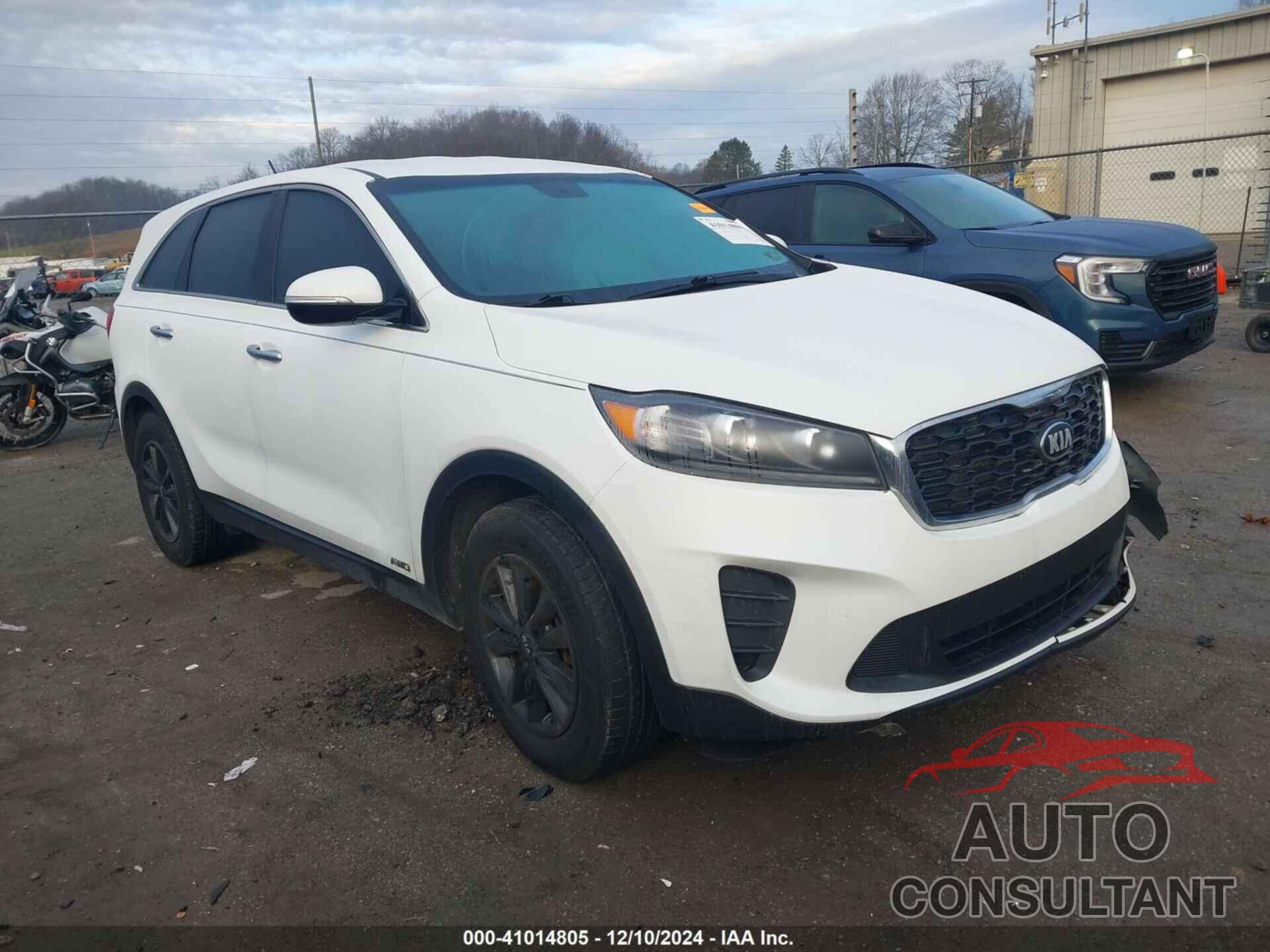 KIA SORENTO 2019 - 5XYPGDA38KG473362