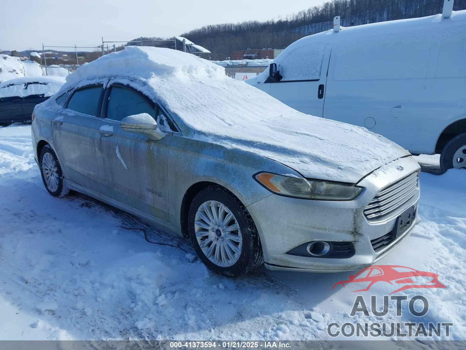 FORD FUSION HYBRID 2013 - 3FA6P0LU6DR311030
