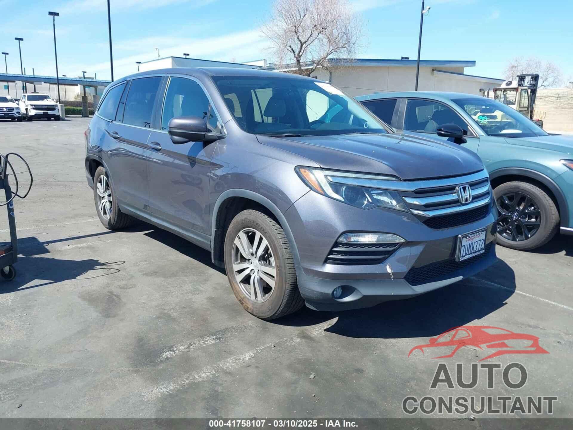 HONDA PILOT 2016 - 5FNYF5H3XGB042880