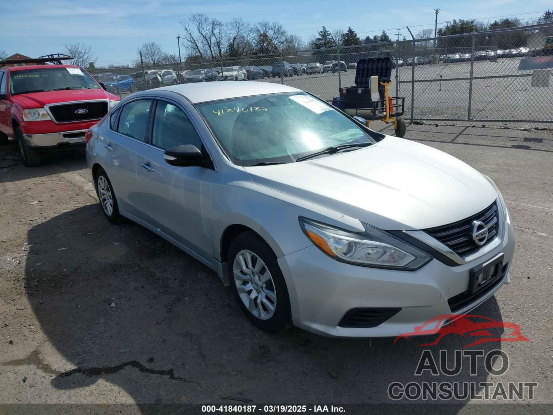 NISSAN ALTIMA 2017 - 1N4AL3AP8HC244133