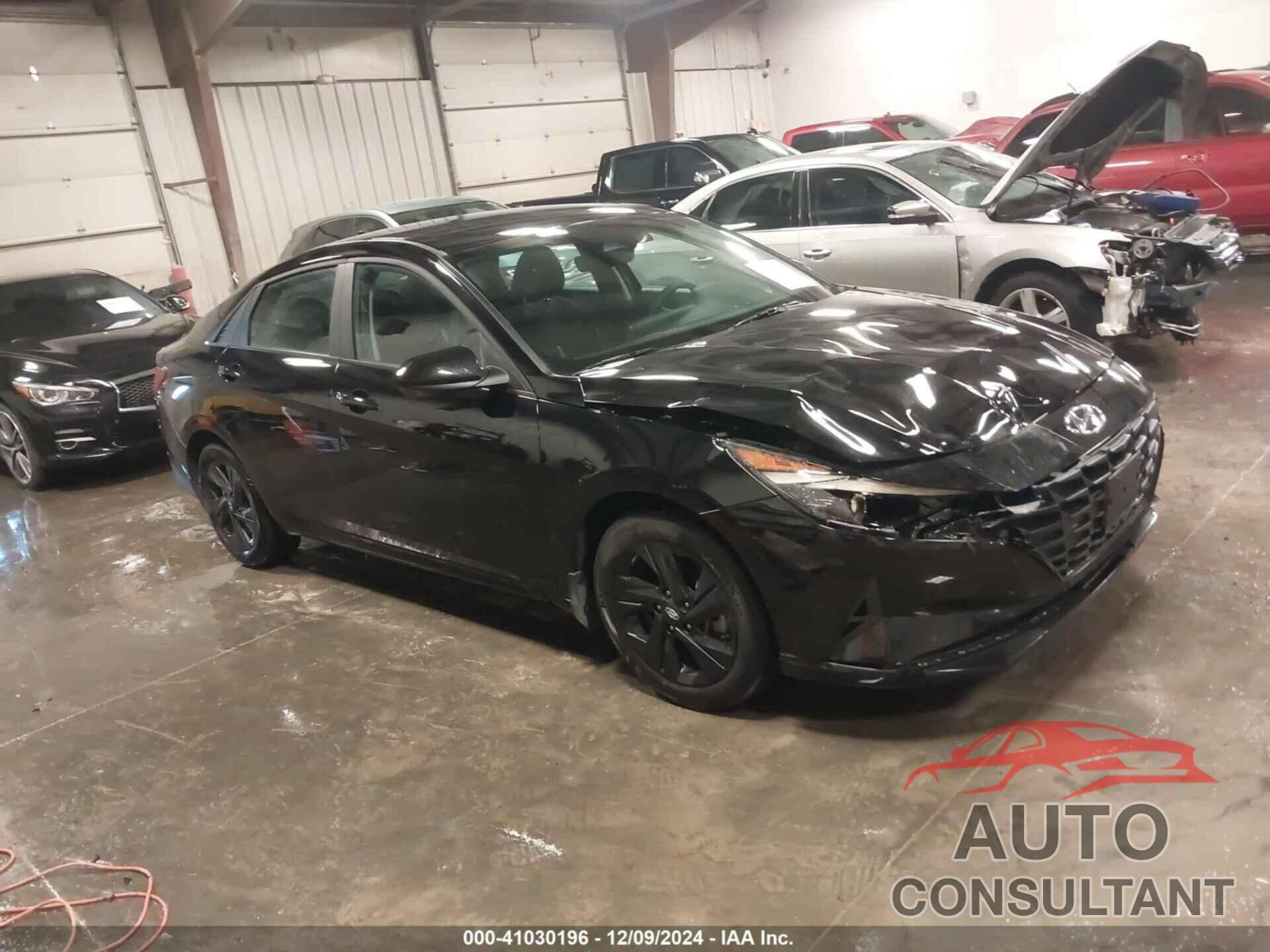 HYUNDAI ELANTRA 2022 - KMHLM4AG3NU363750