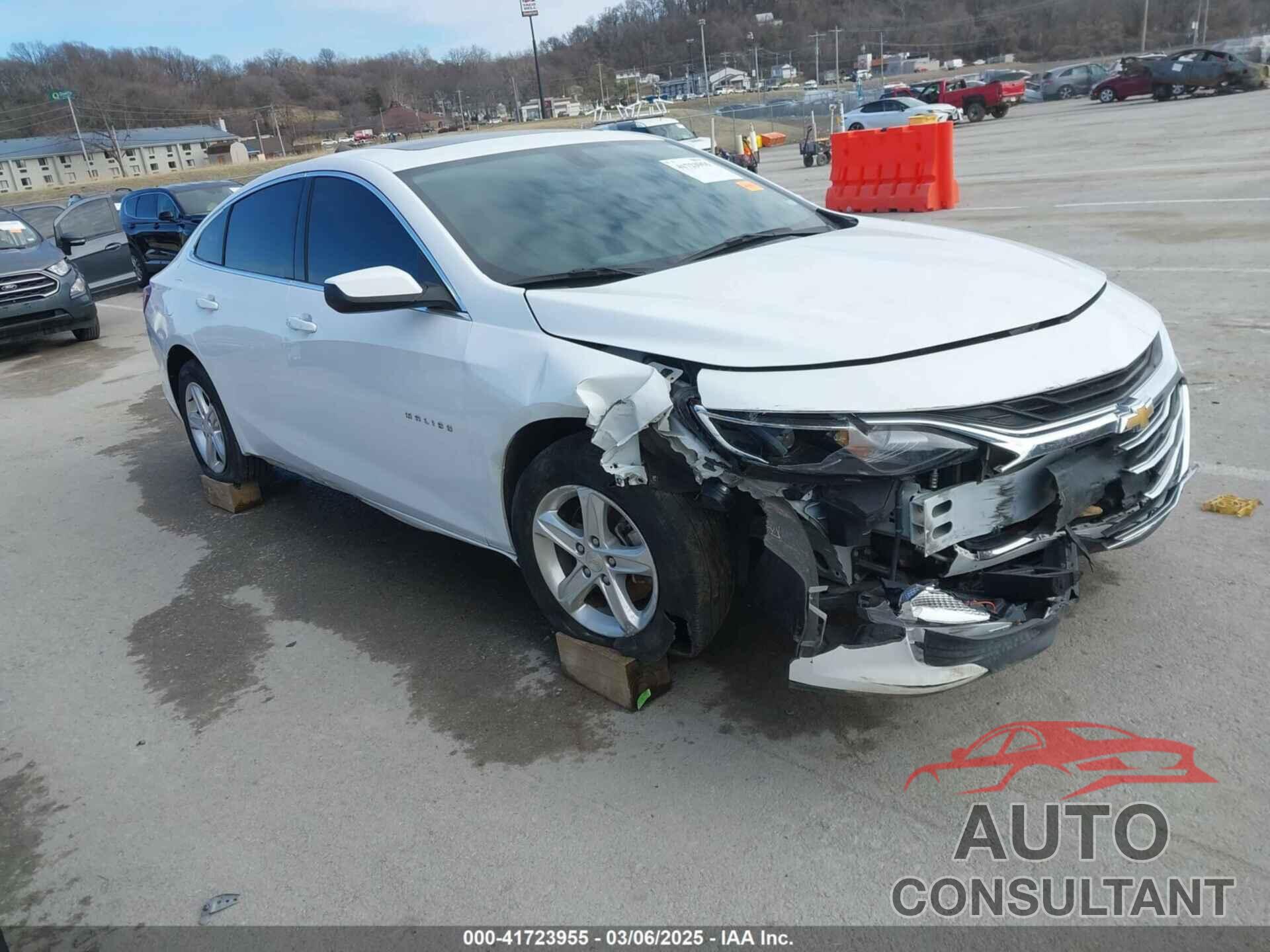 CHEVROLET MALIBU 2022 - 1G1ZD5ST4NF134992