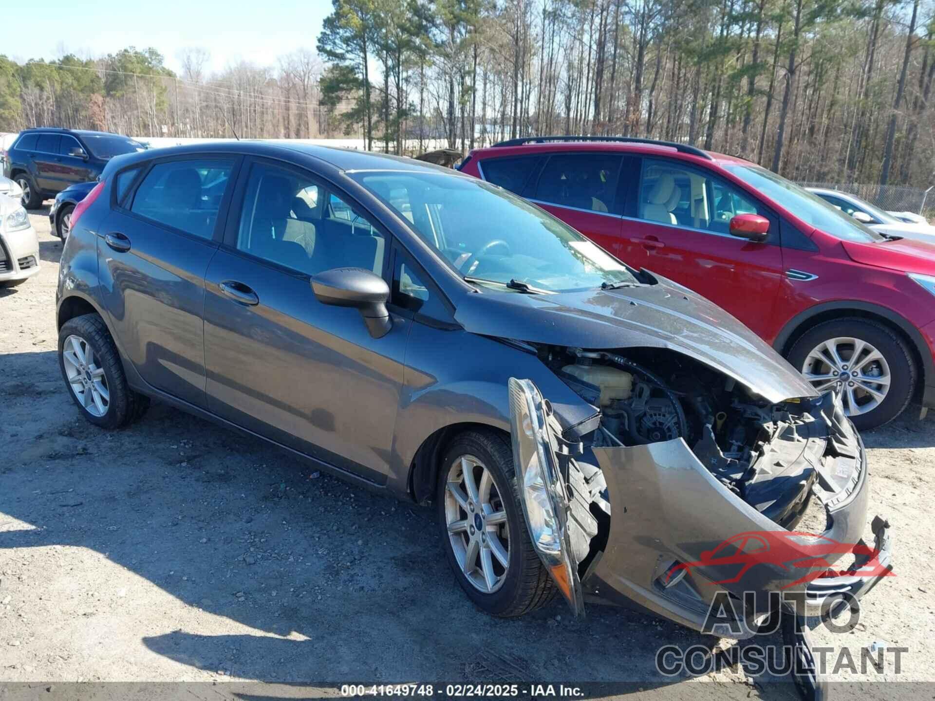 FORD FIESTA 2019 - 3FADP4EJ1KM105769