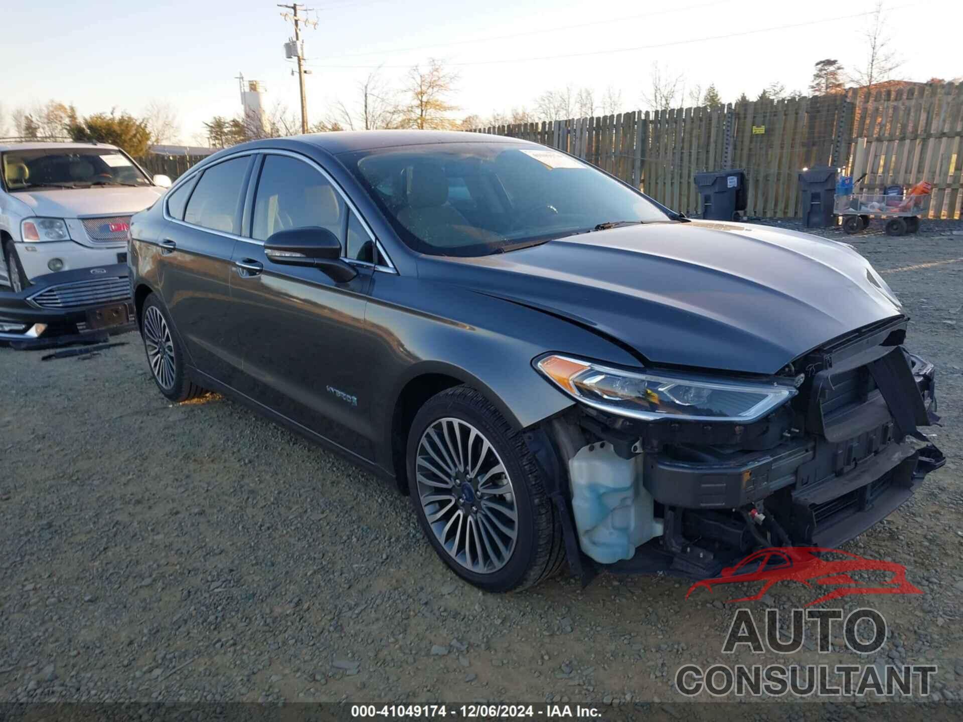 FORD FUSION HYBRID 2017 - 3FA6P0RU0HR359975