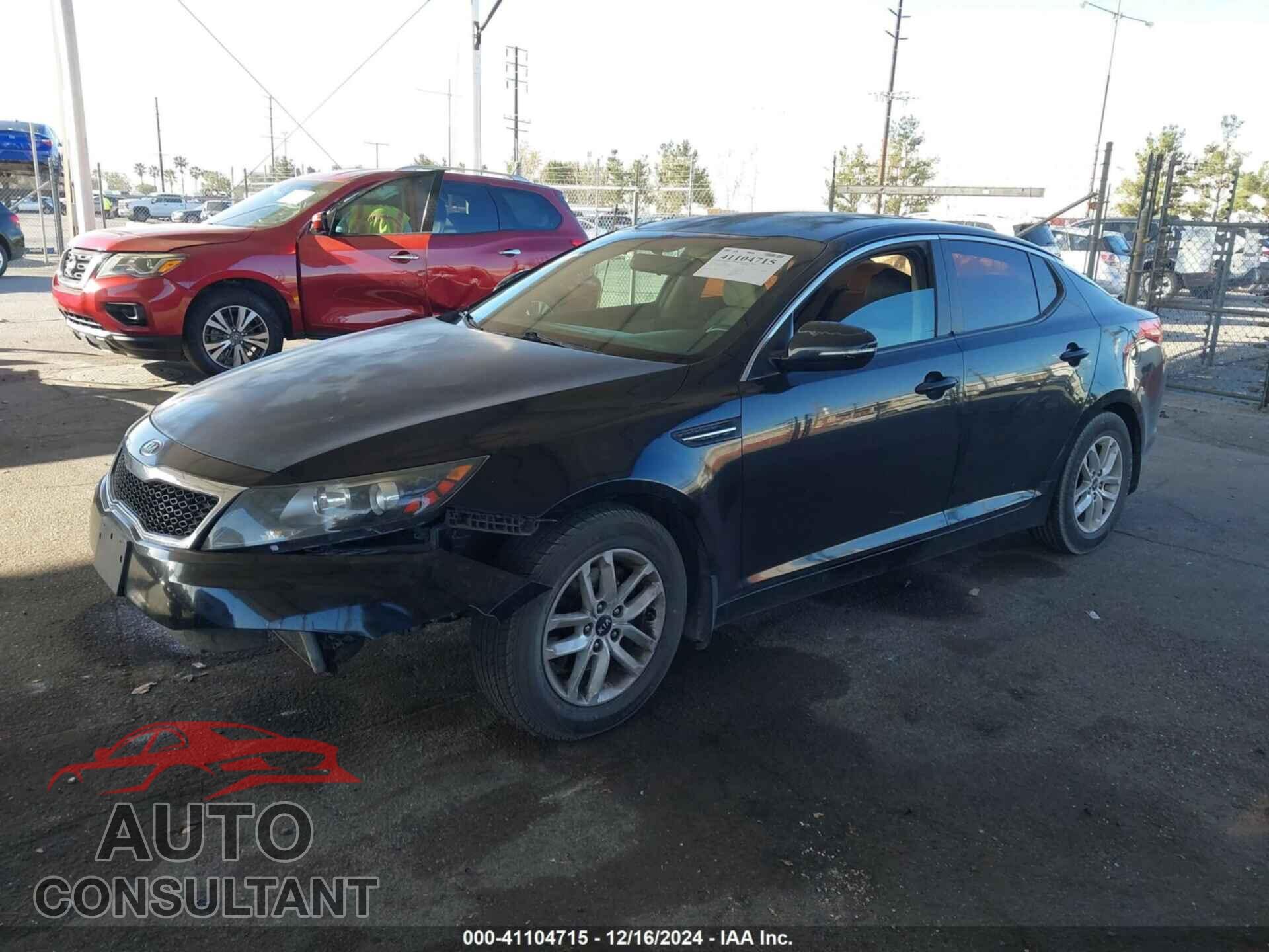 KIA OPTIMA 2011 - KNAGM4A71B5063245