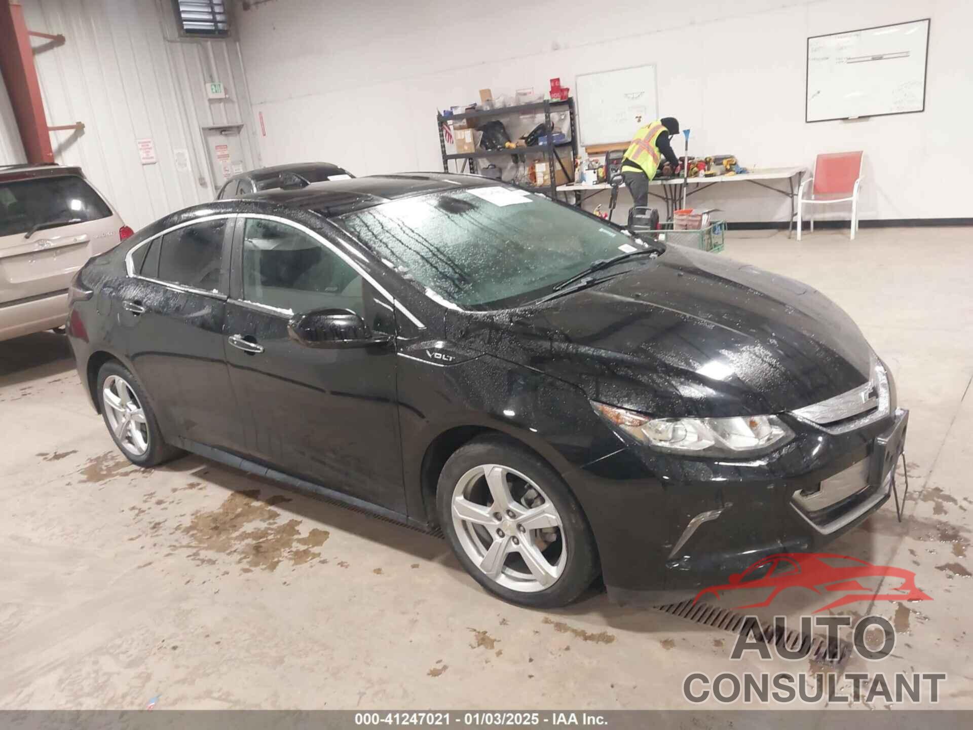 CHEVROLET VOLT 2018 - 1G1RC6S59JU133031