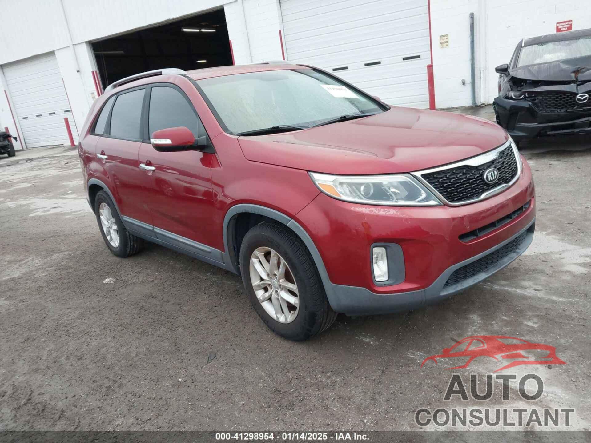 KIA SORENTO 2015 - 5XYKT3A67FG593475