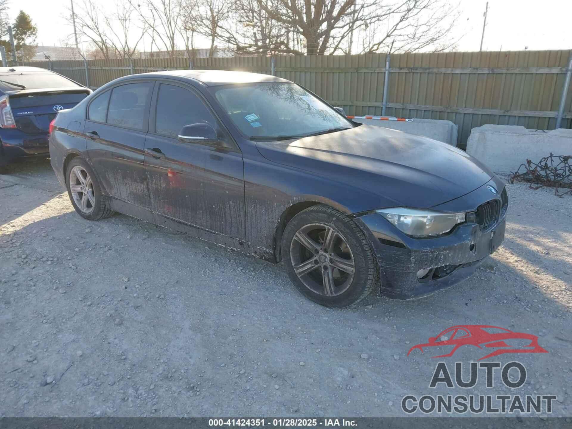 BMW 328I 2013 - WBA3B5C57DF590497