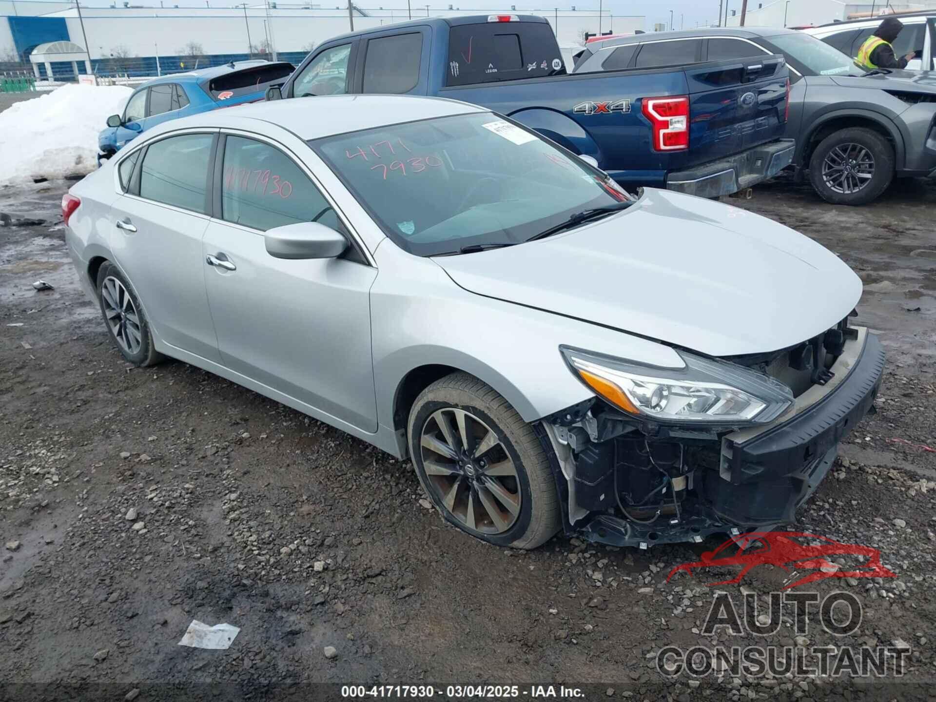 NISSAN ALTIMA 2017 - 1N4AL3AP8HC276080