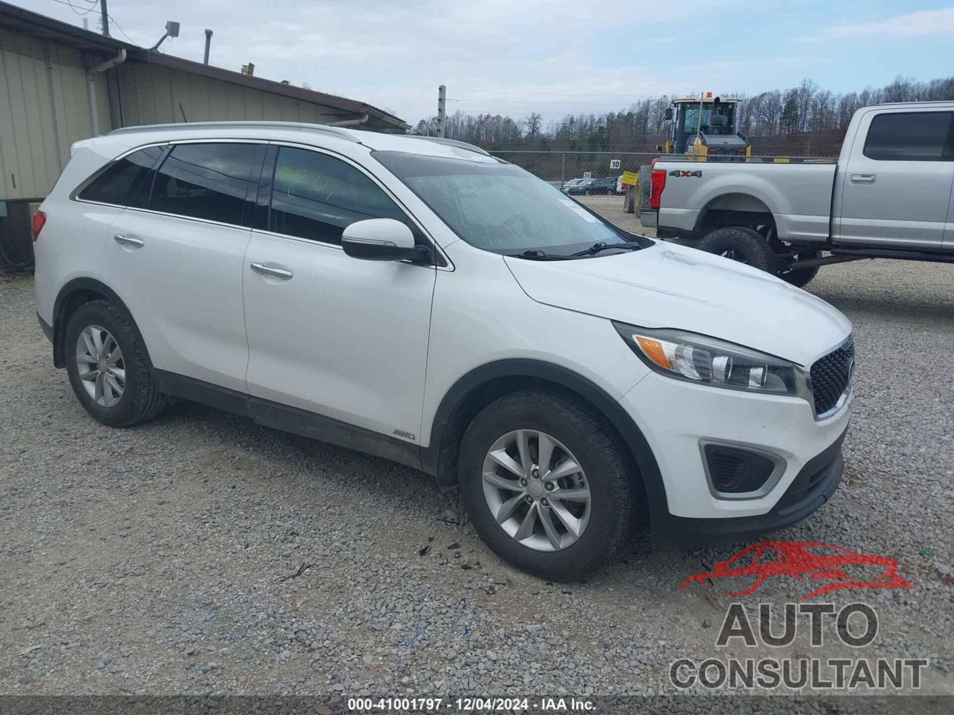 KIA SORENTO 2017 - 5XYPGDA30HG244635