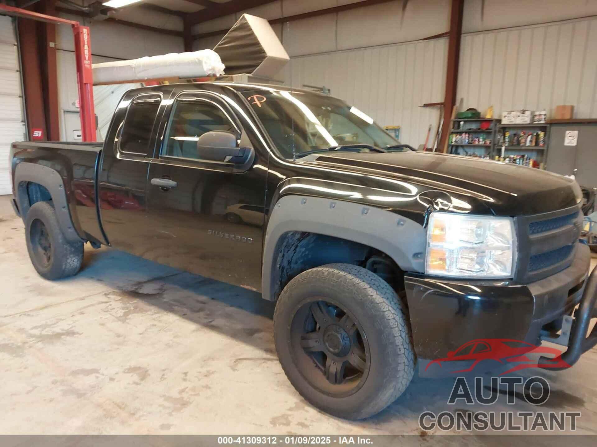 CHEVROLET SILVERADO 1500 2009 - 1GCEK29069Z297055