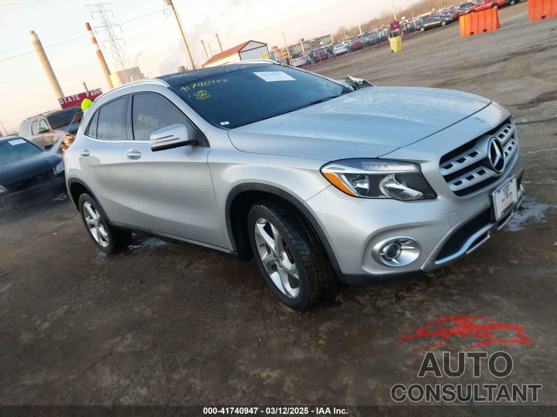 MERCEDES-BENZ GLA 250 2018 - WDCTG4GB7JJ424370
