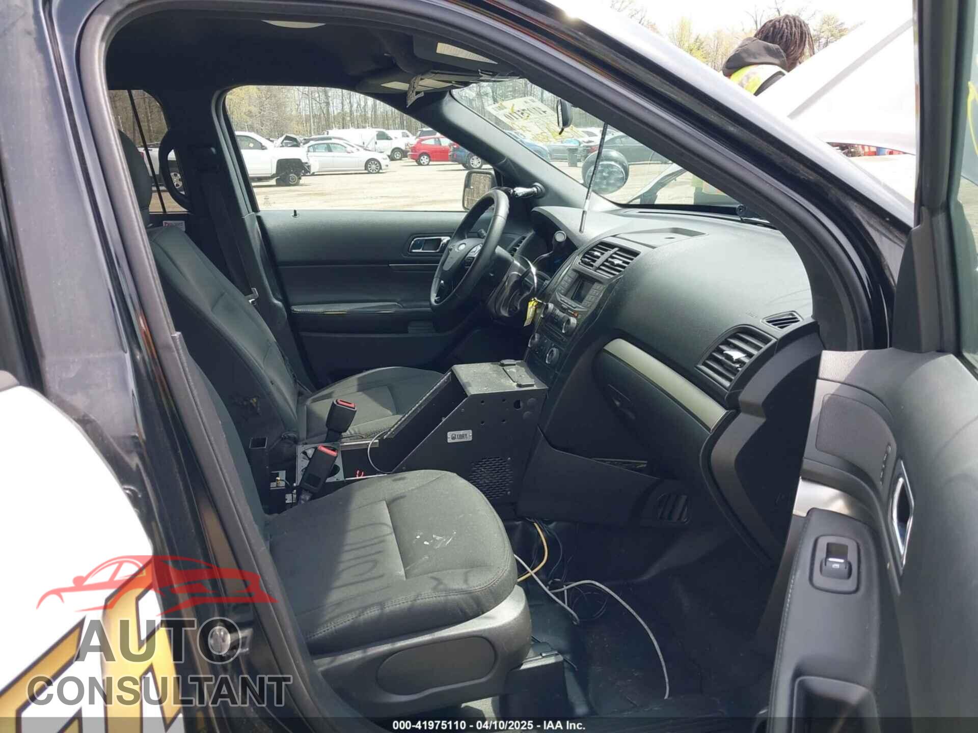 FORD POLICE INTERCEPTOR UTILITY 2018 - 1FM5K8AR4JGB93026